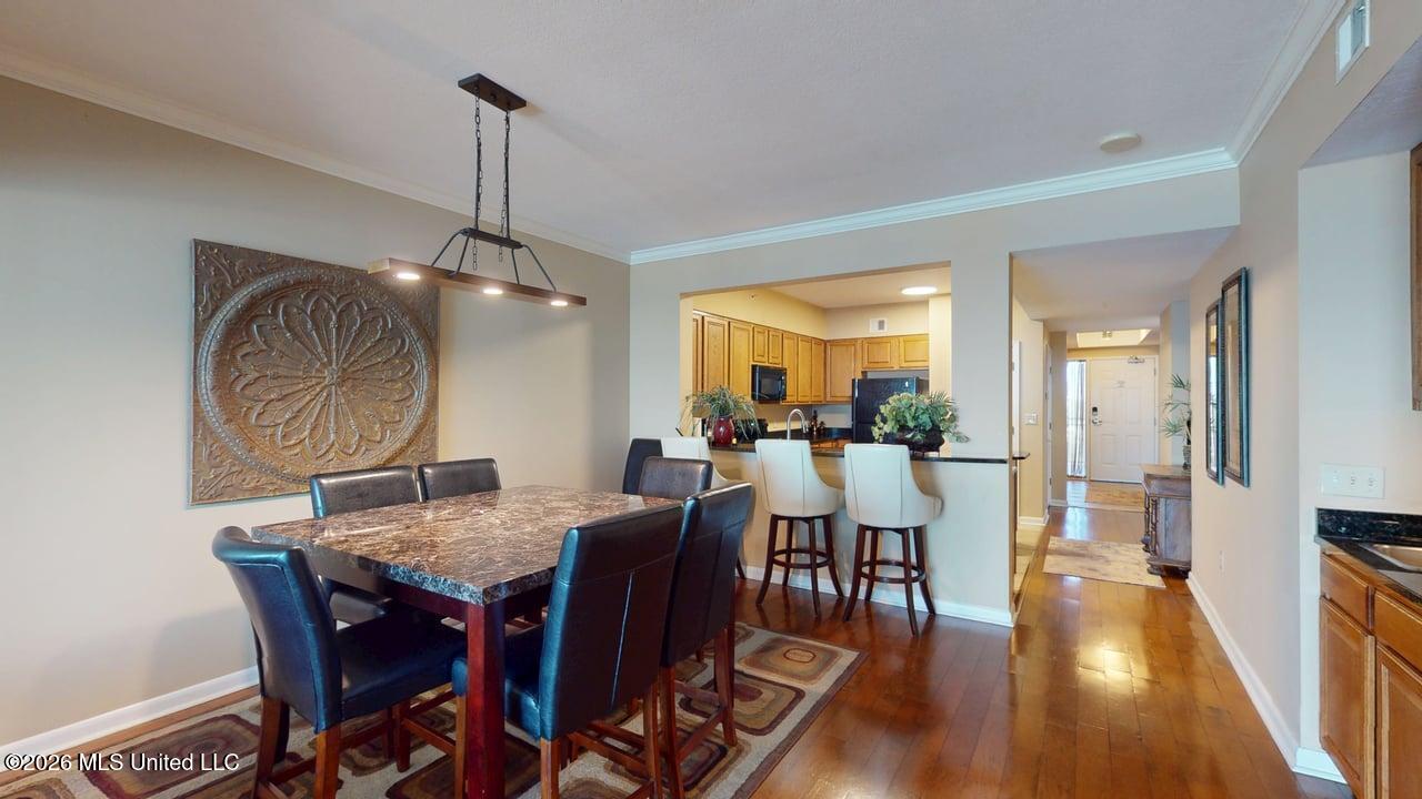 2230 Beach Drive Property Photo 8