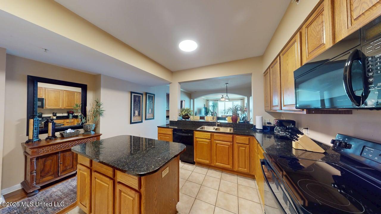2230 Beach Drive Property Photo 10