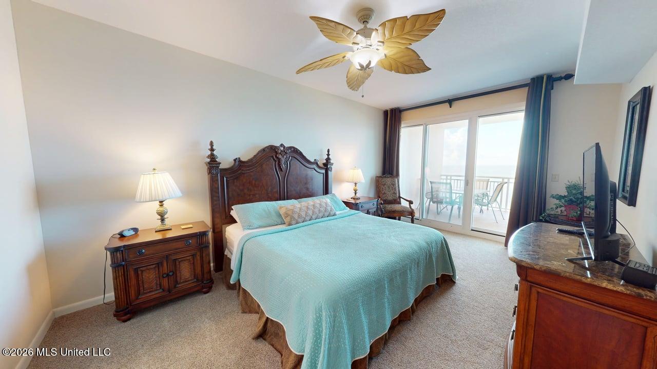 2230 Beach Drive Property Photo 12