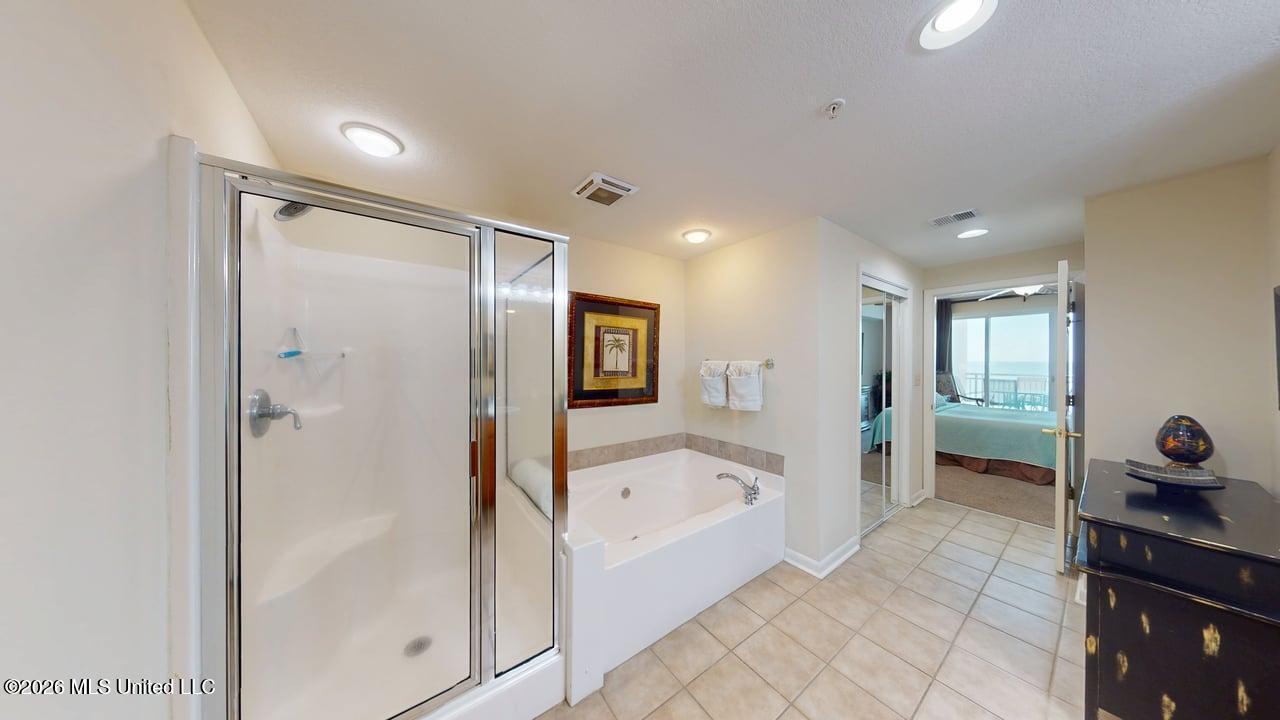 2230 Beach Drive Property Photo 15