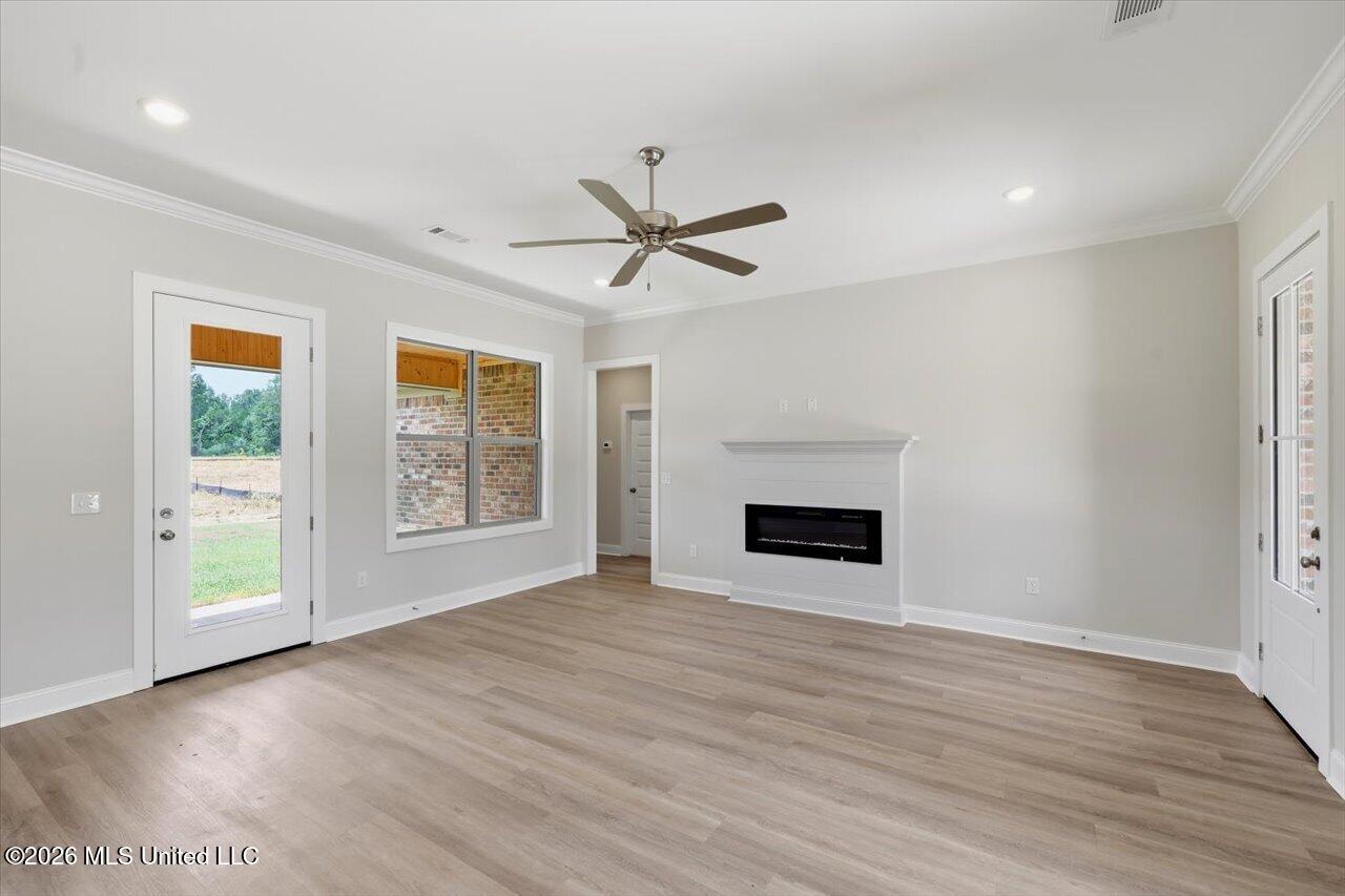 144 Stapleton Drive Property Photo 8