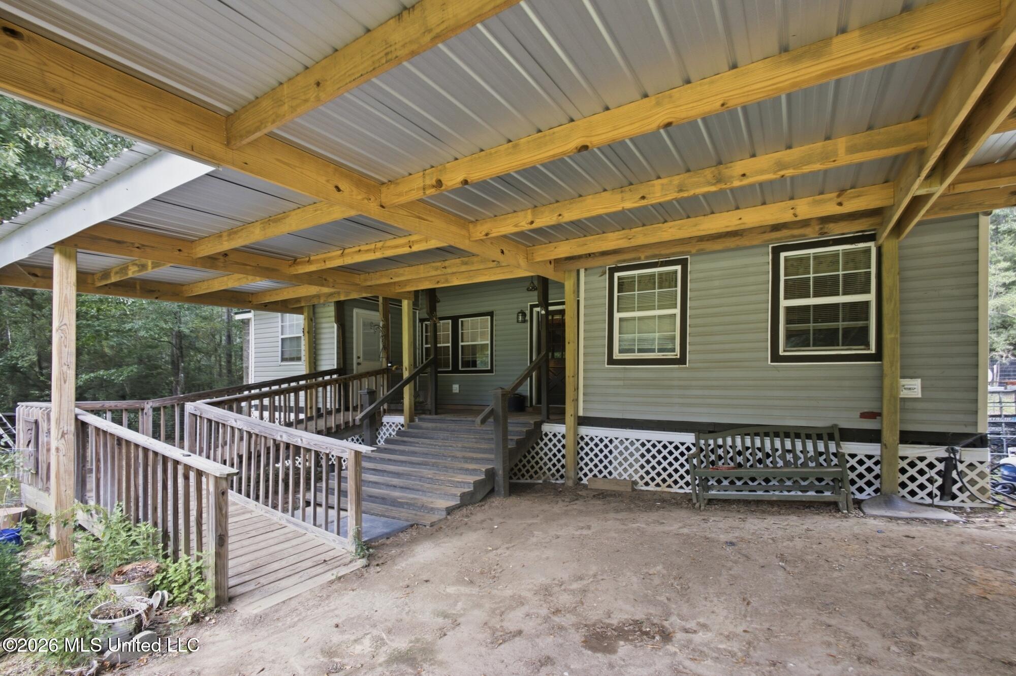 1041 Bus Stop Lane Property Photo 4