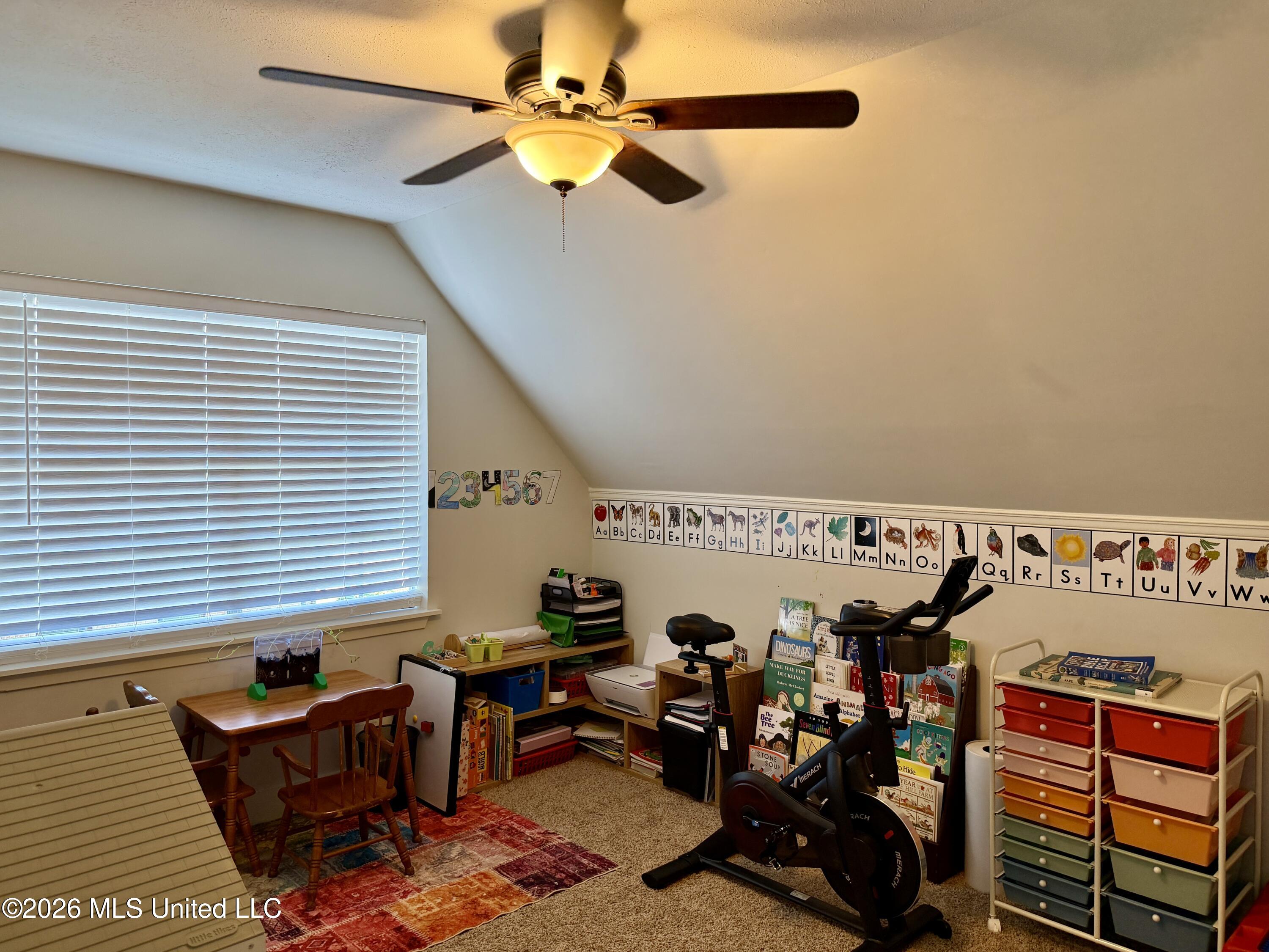 103 Los Pueblos Drive Property Photo 33
