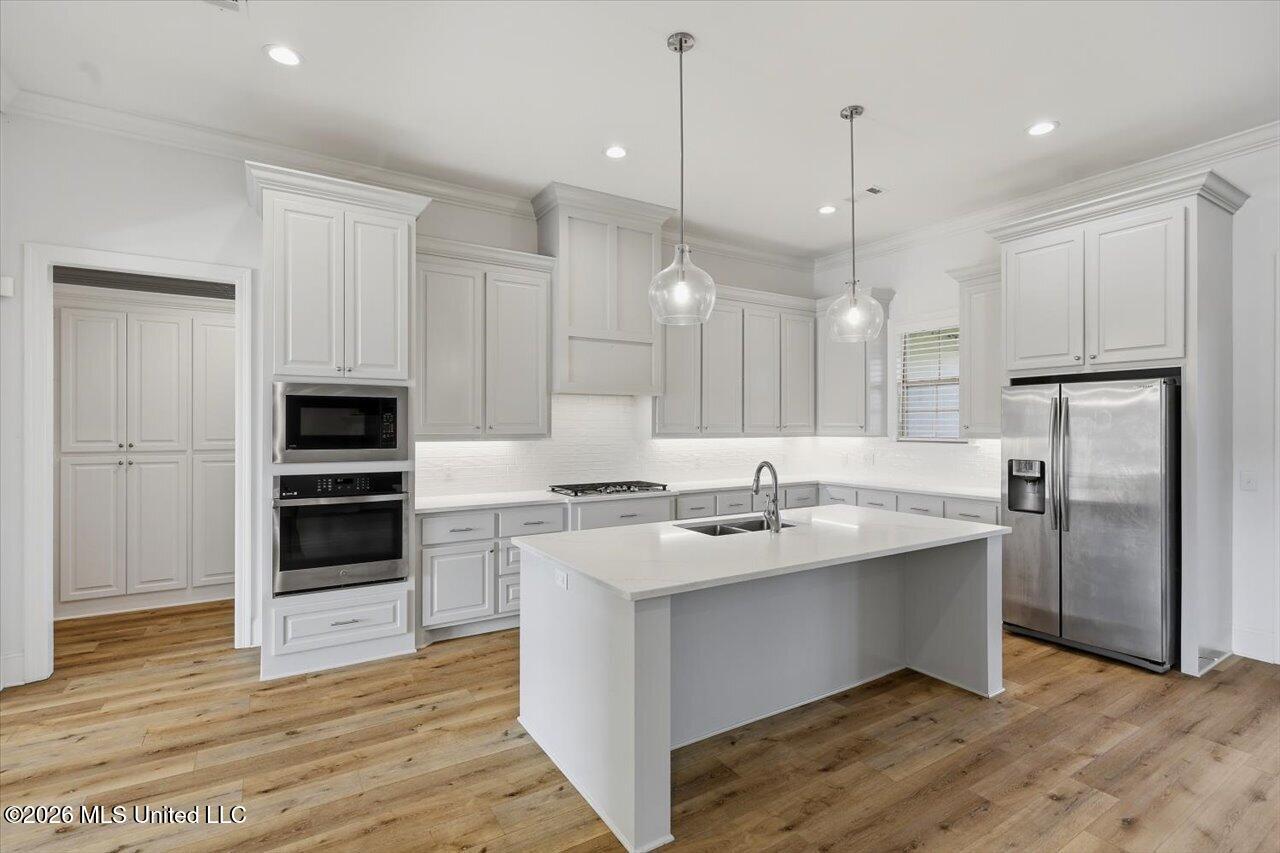 615 Crossvine Ridge Property Photo 9