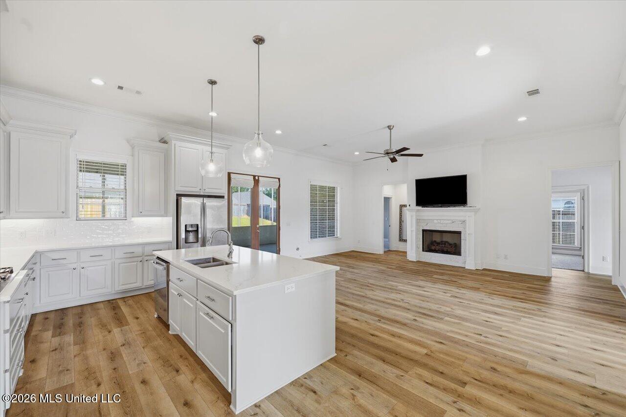 615 Crossvine Ridge Property Photo 13
