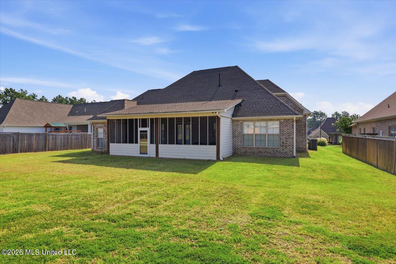 615 Crossvine Ridge Property Photo 37