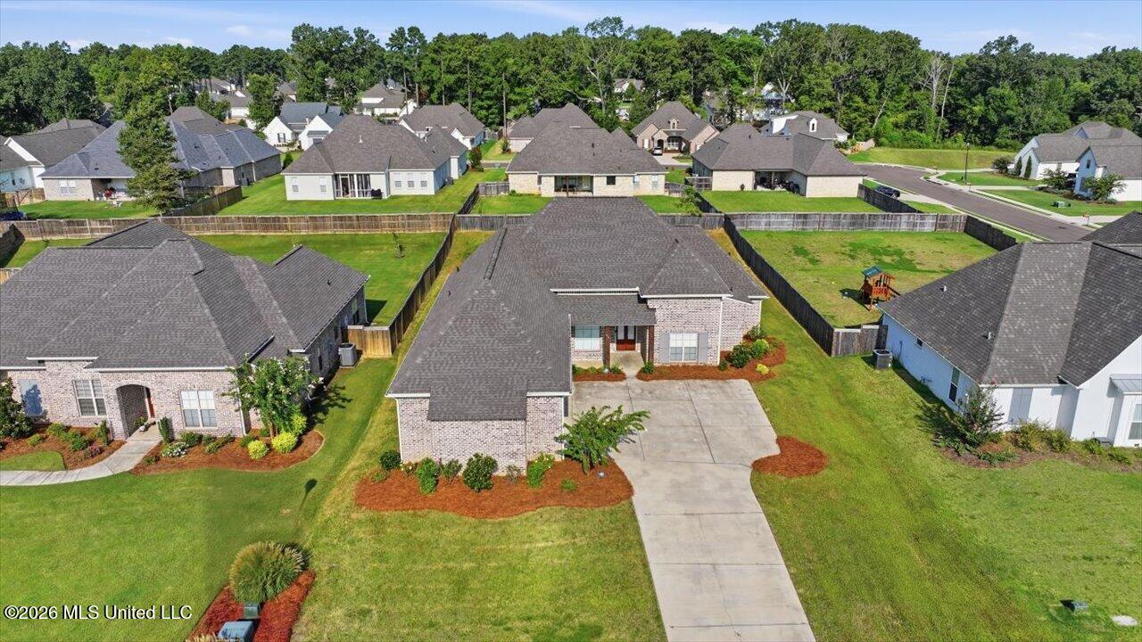 615 Crossvine Ridge Property Photo 41