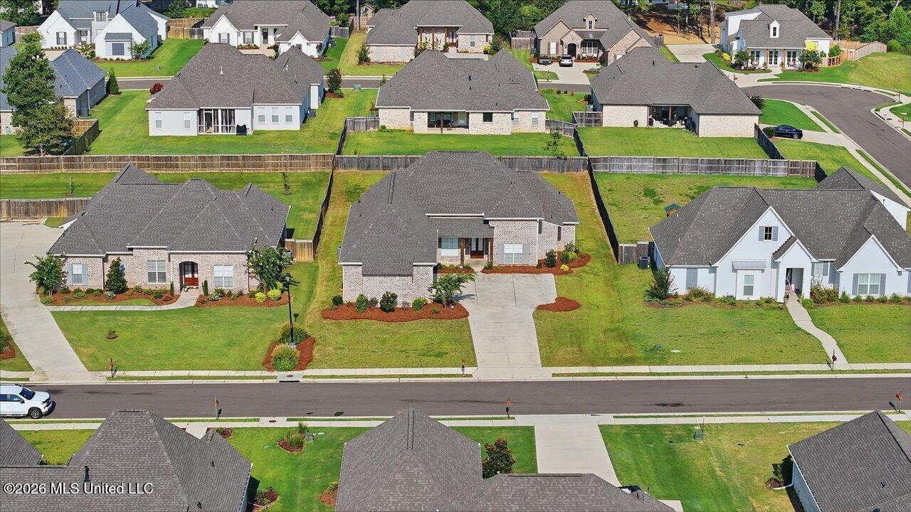 615 Crossvine Ridge Property Photo 67