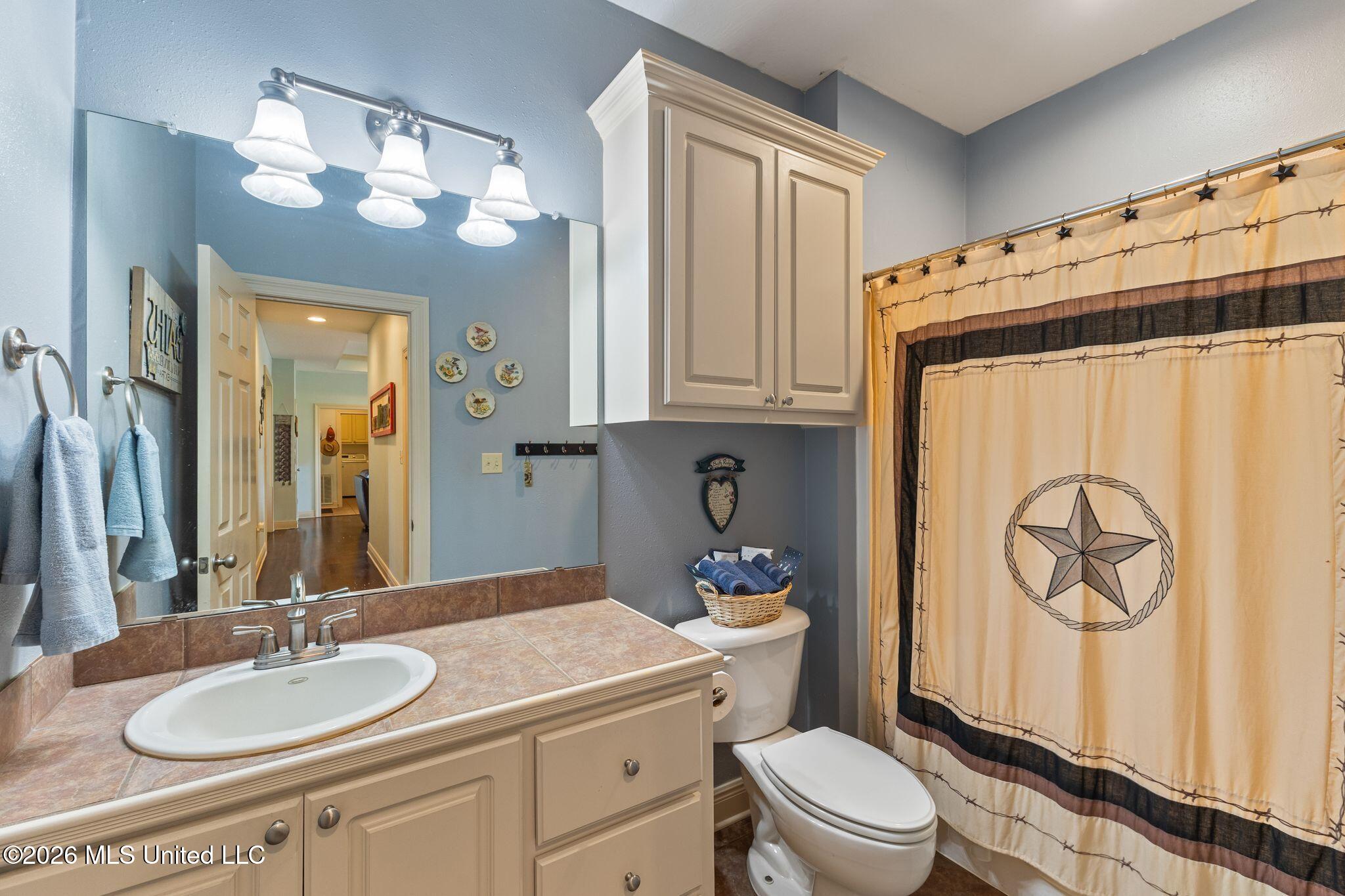 25 Lakeland Circle Property Photo 26