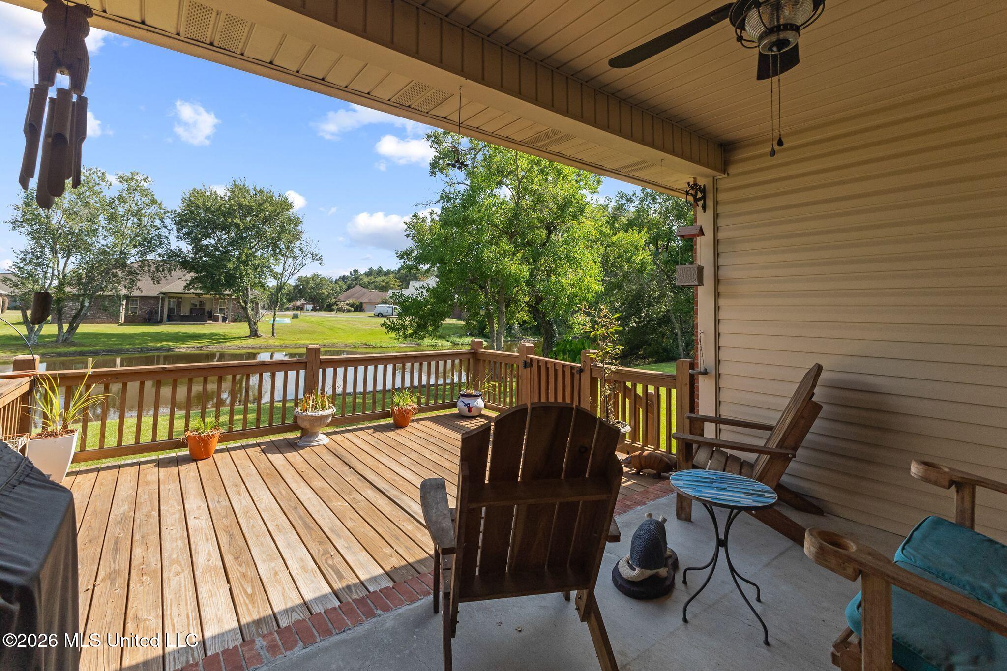 25 Lakeland Circle Property Photo 28