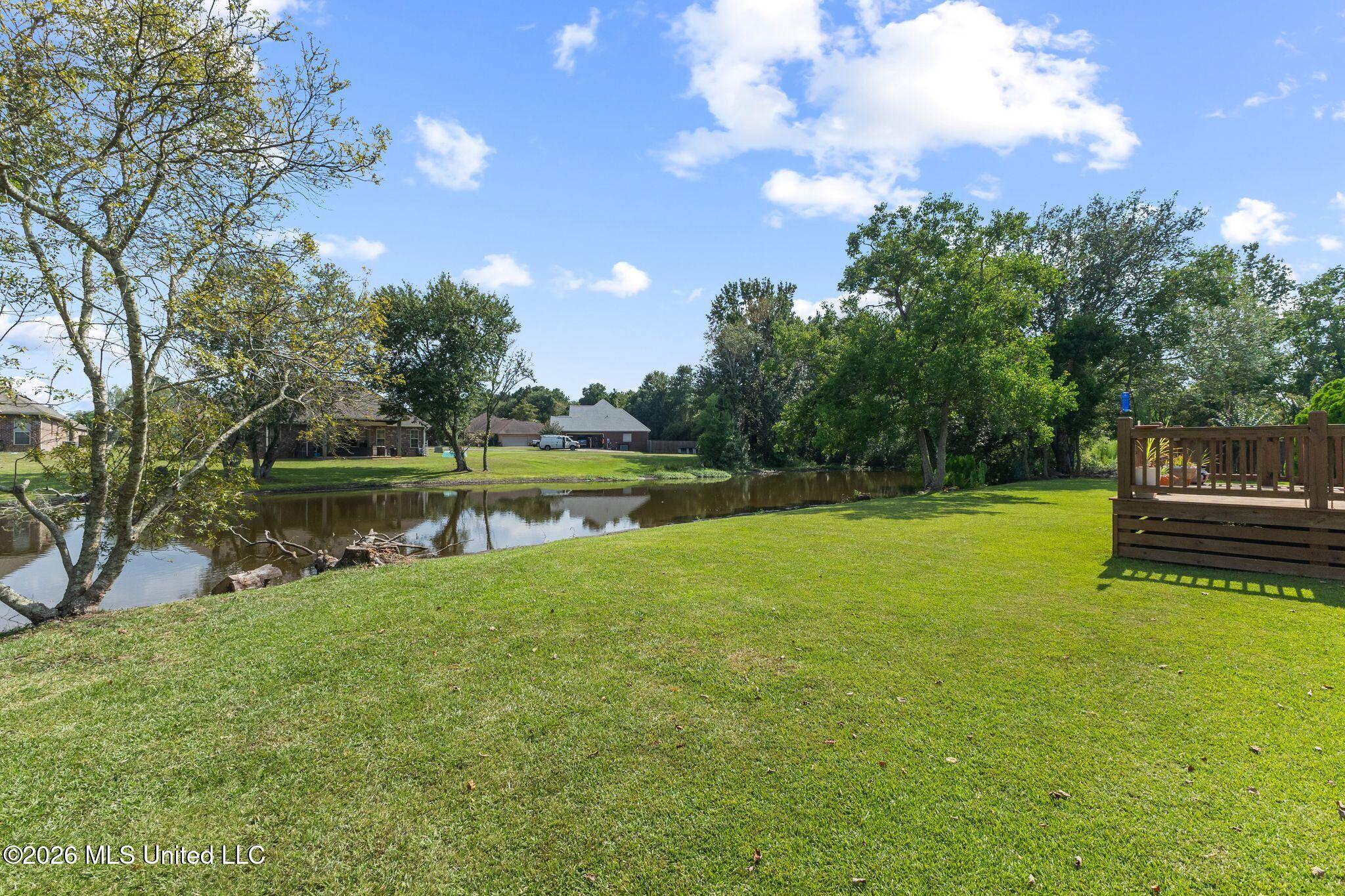 25 Lakeland Circle Property Photo 34