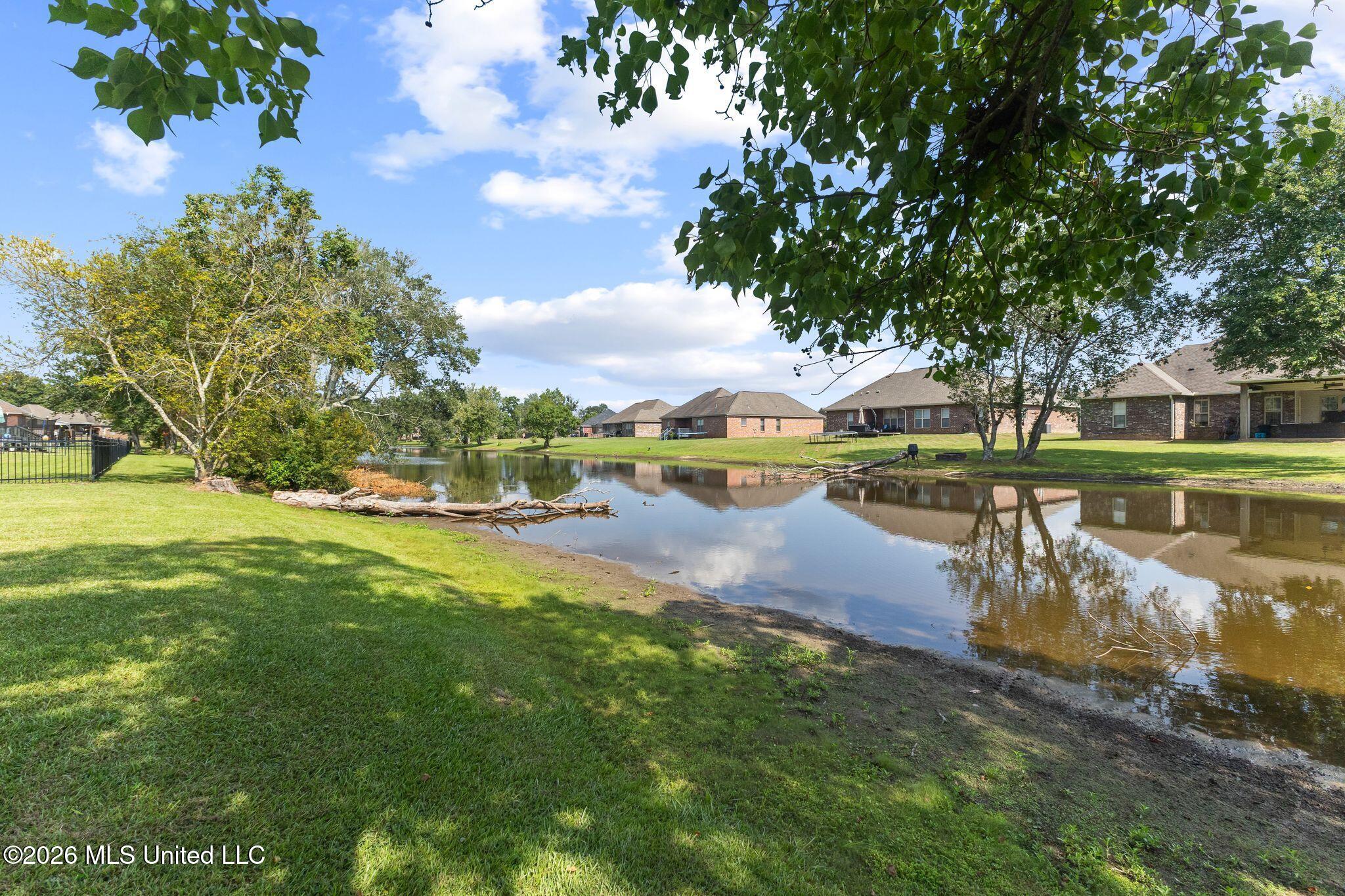 25 Lakeland Circle Property Photo 35