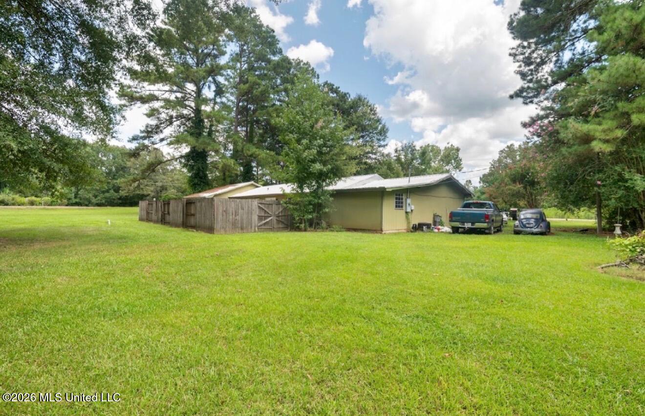 1305 Muse Road Property Photo 4