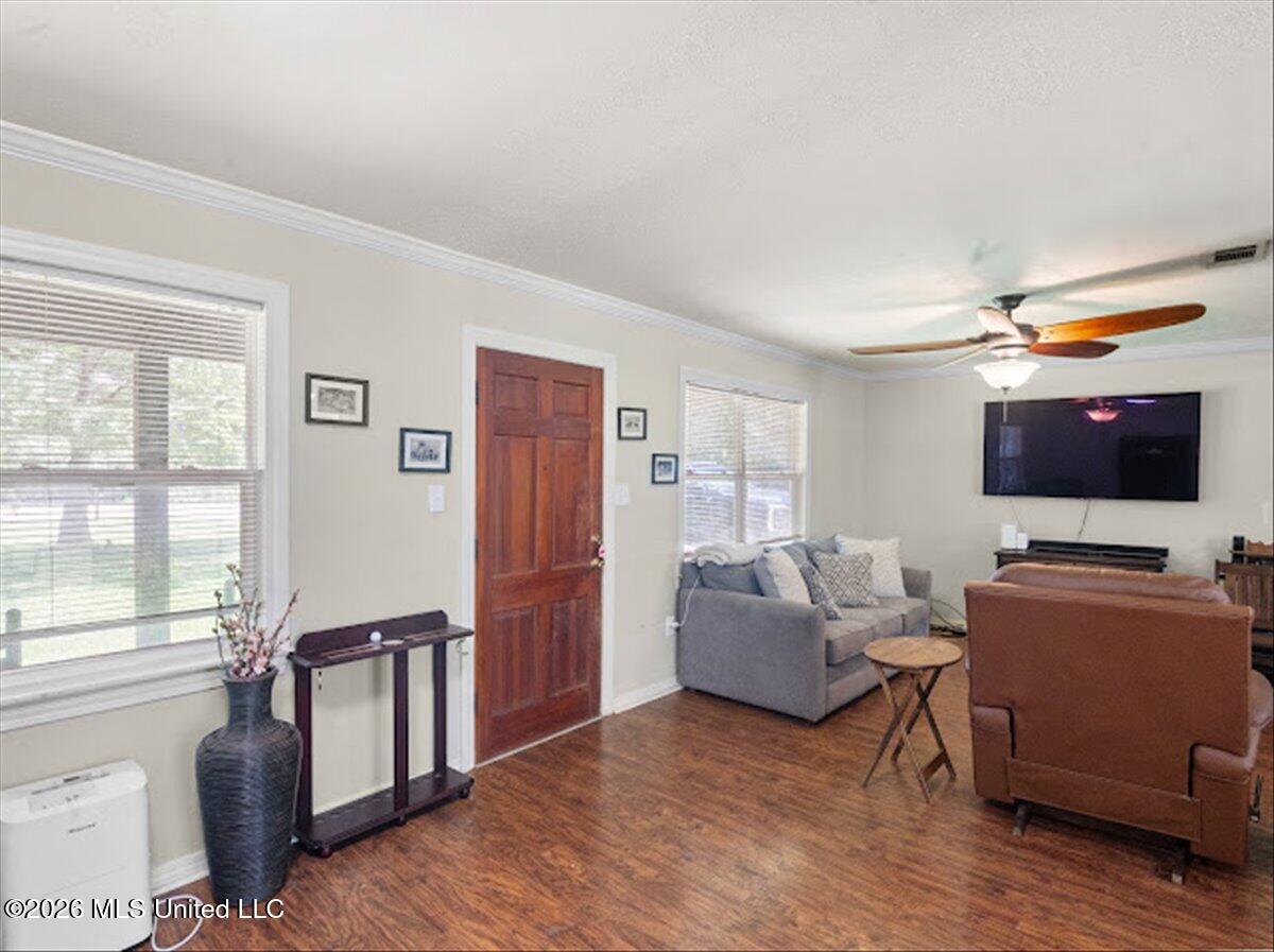 1305 Muse Road Property Photo 9