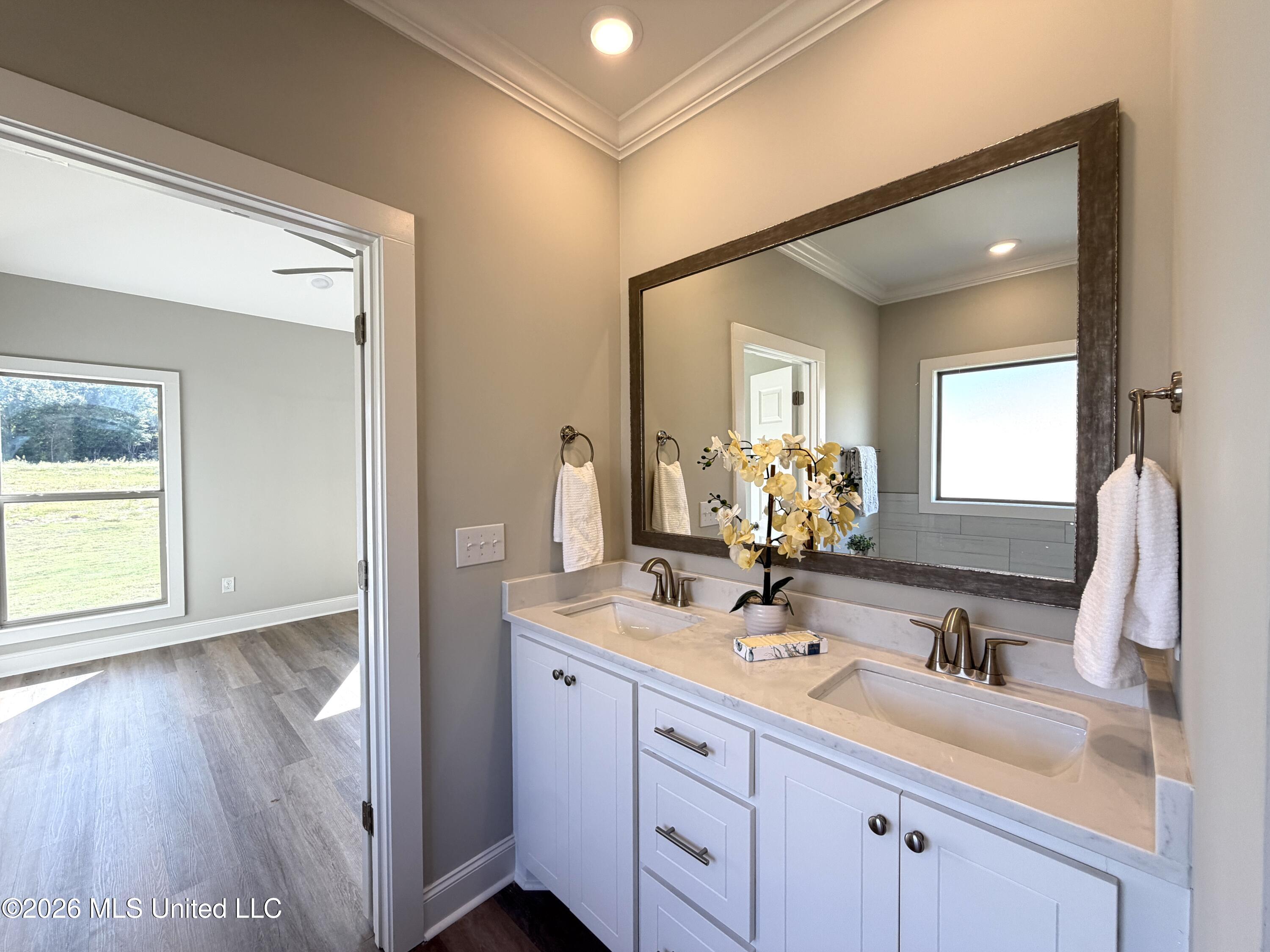 140 Stapleton Drive Property Photo 28