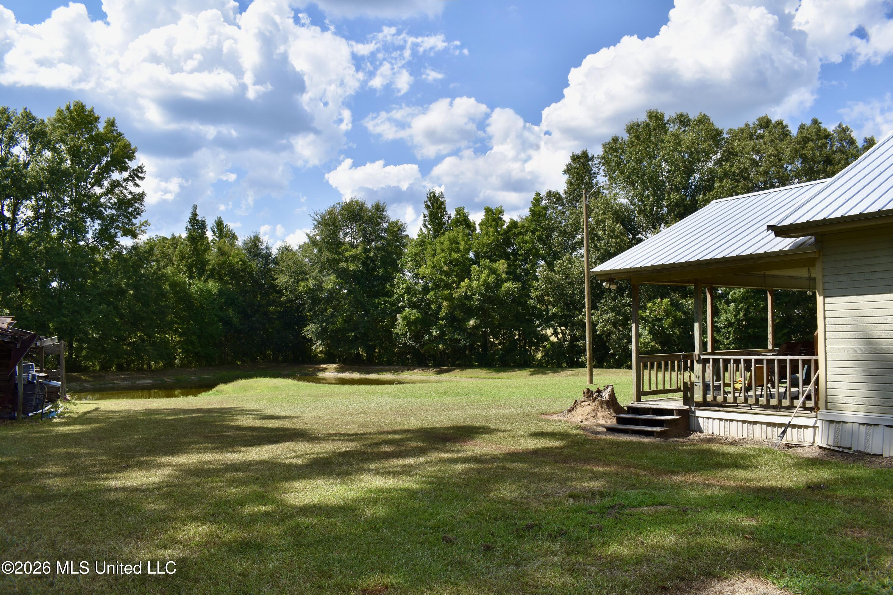 4331 N Chapel Hill Road Property Photo 5