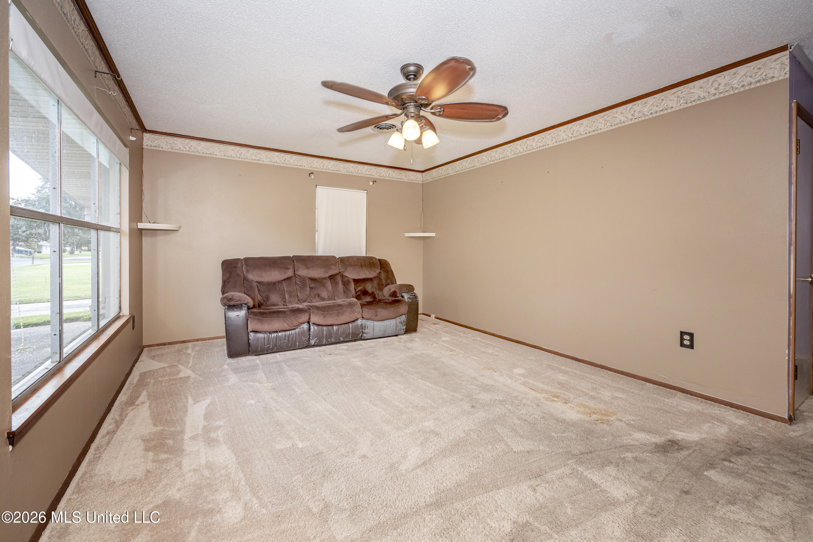 110 Elliott Place Property Photo 10