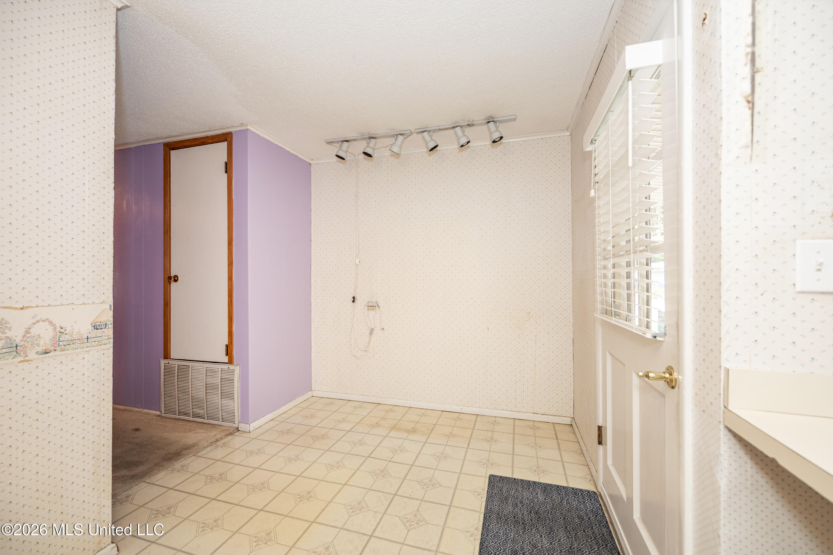 110 Elliott Place Property Photo 27
