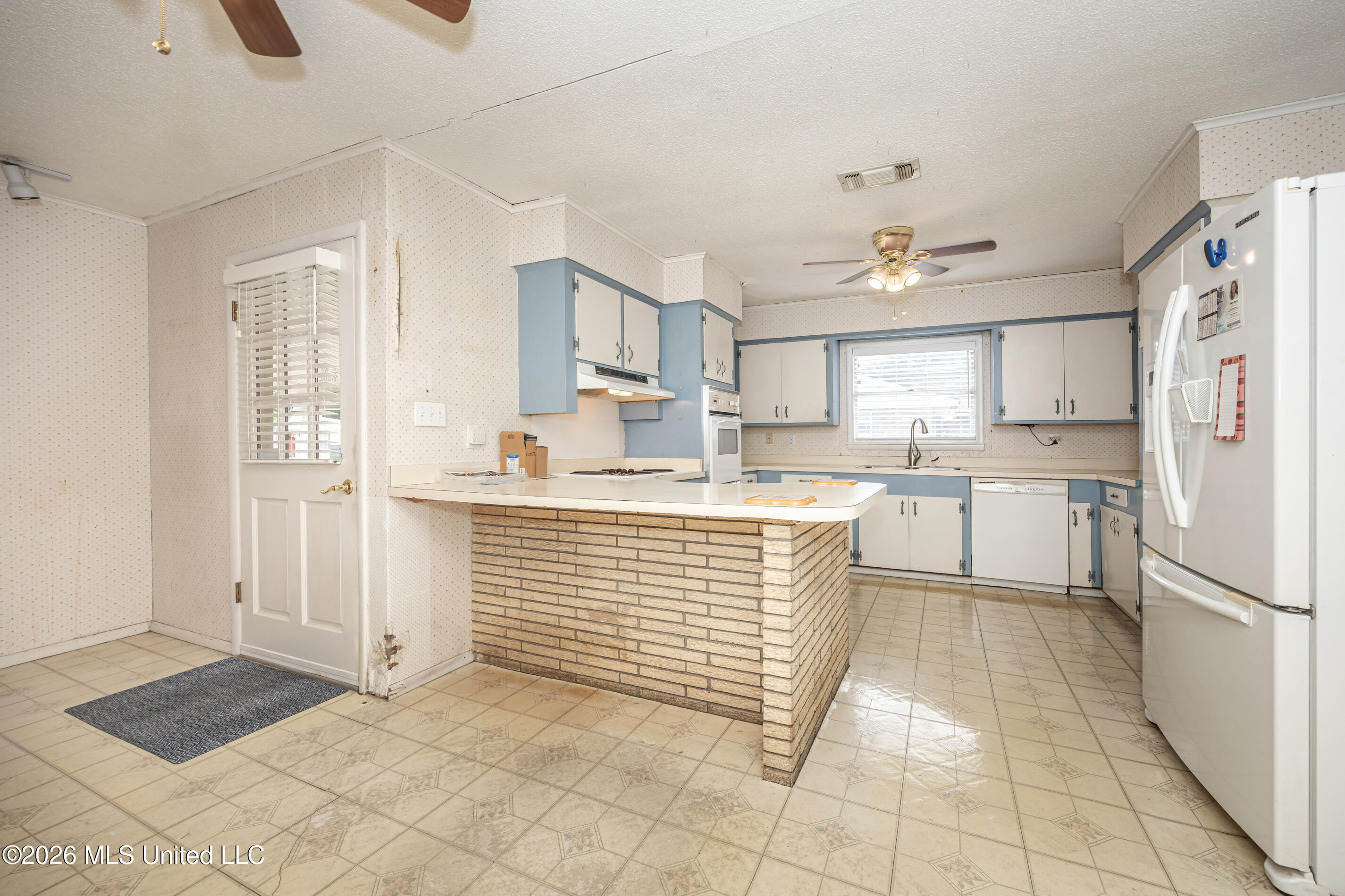 110 Elliott Place Property Photo 29