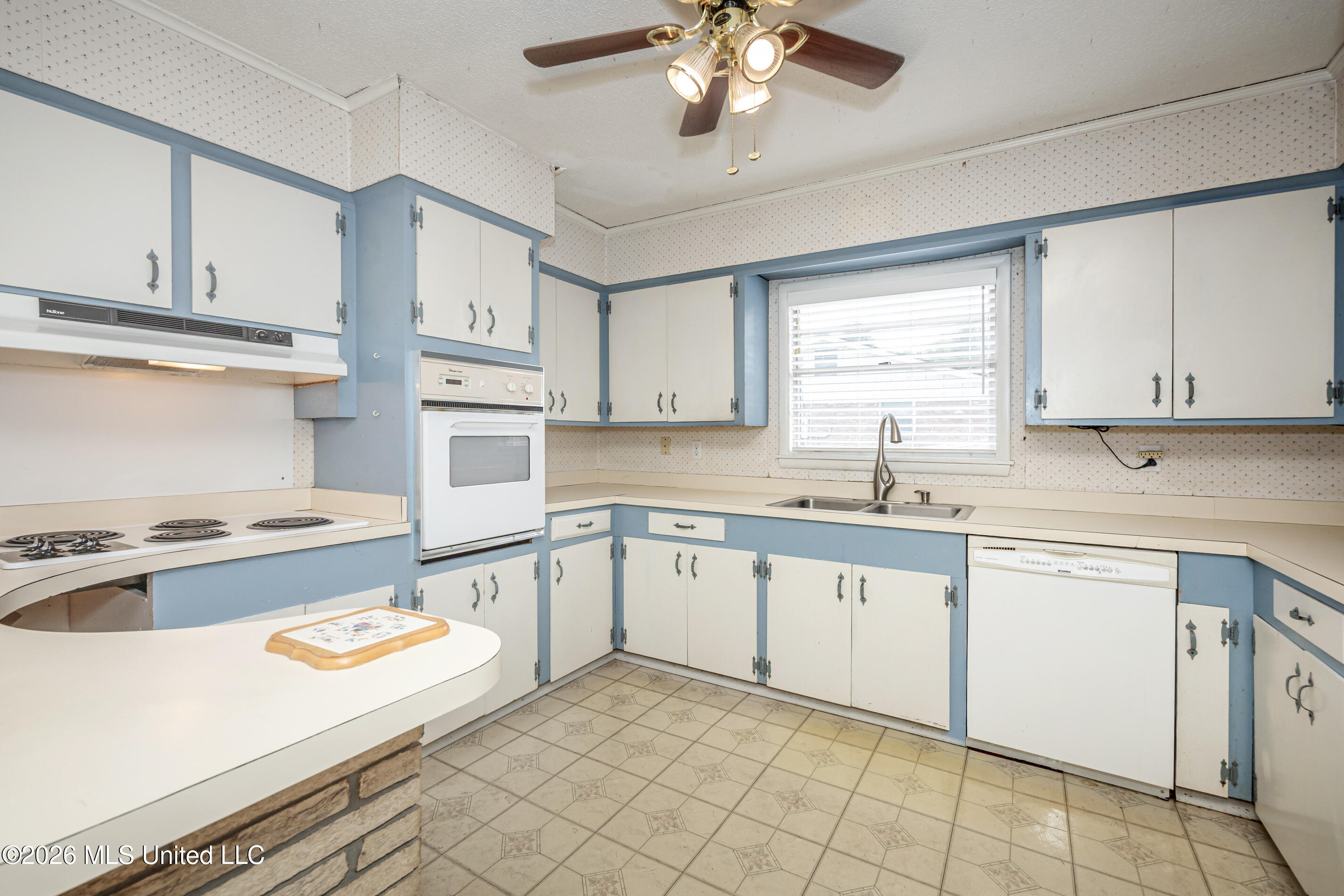 110 Elliott Place Property Photo 33