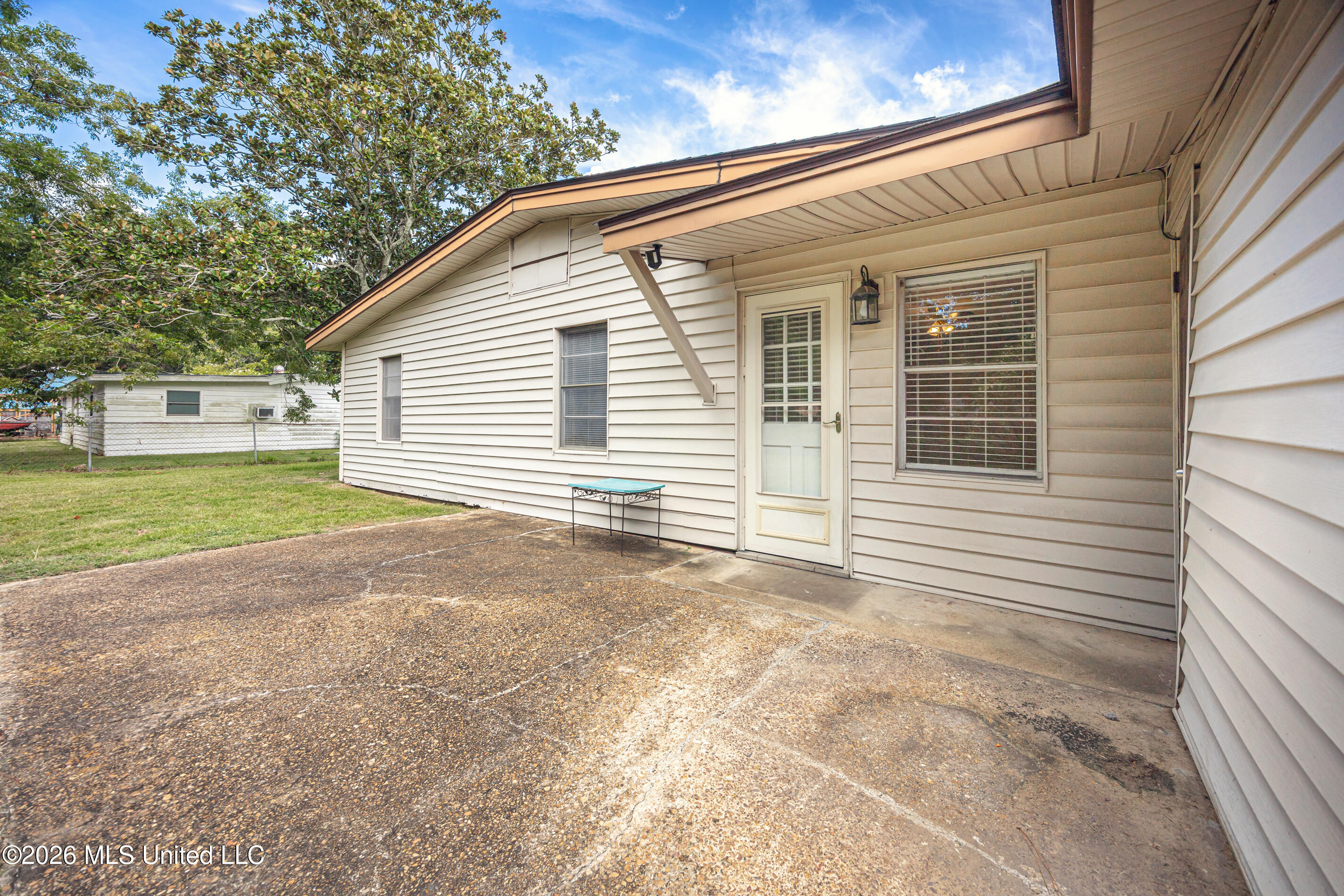 110 Elliott Place Property Photo 34