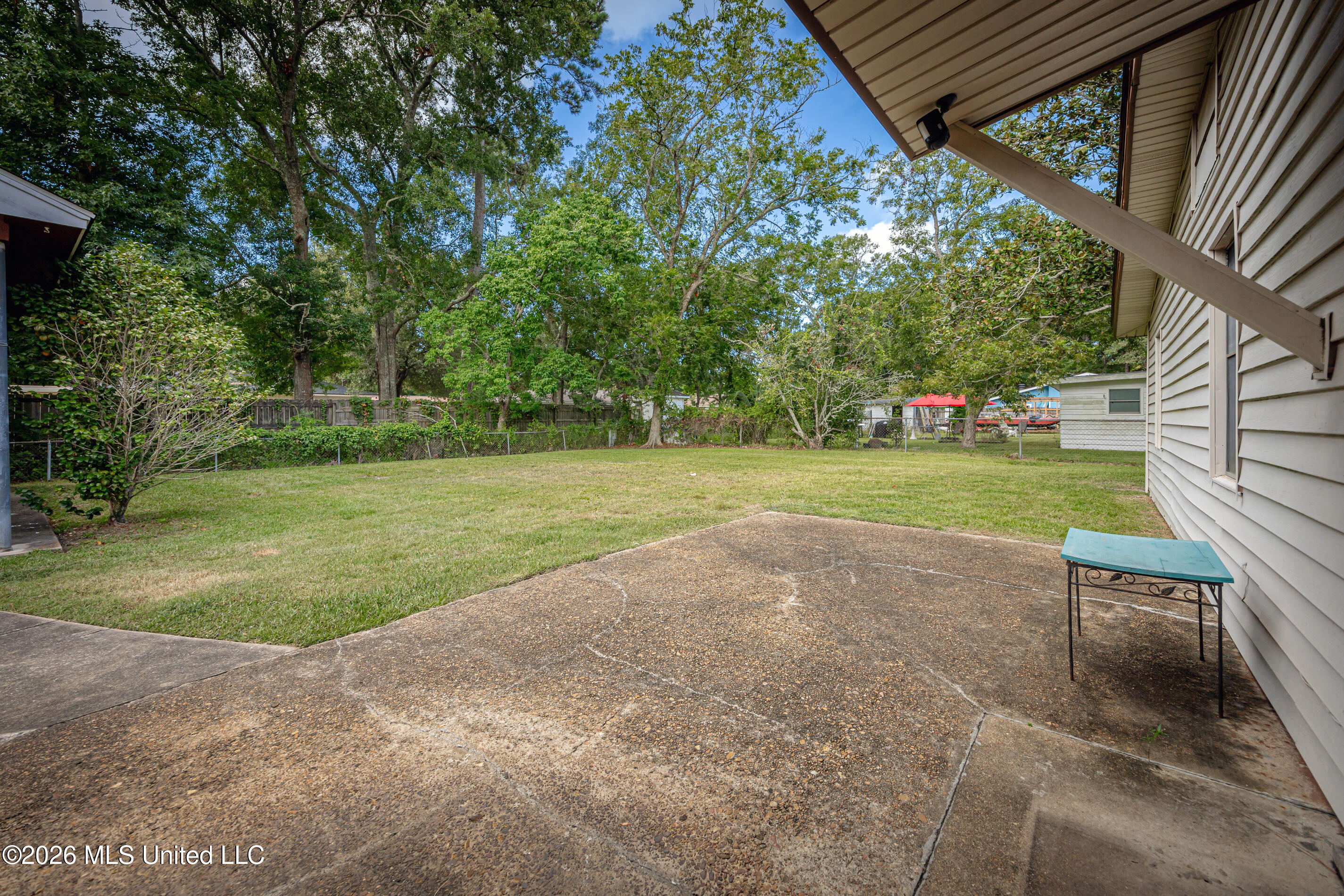 110 Elliott Place Property Photo 35