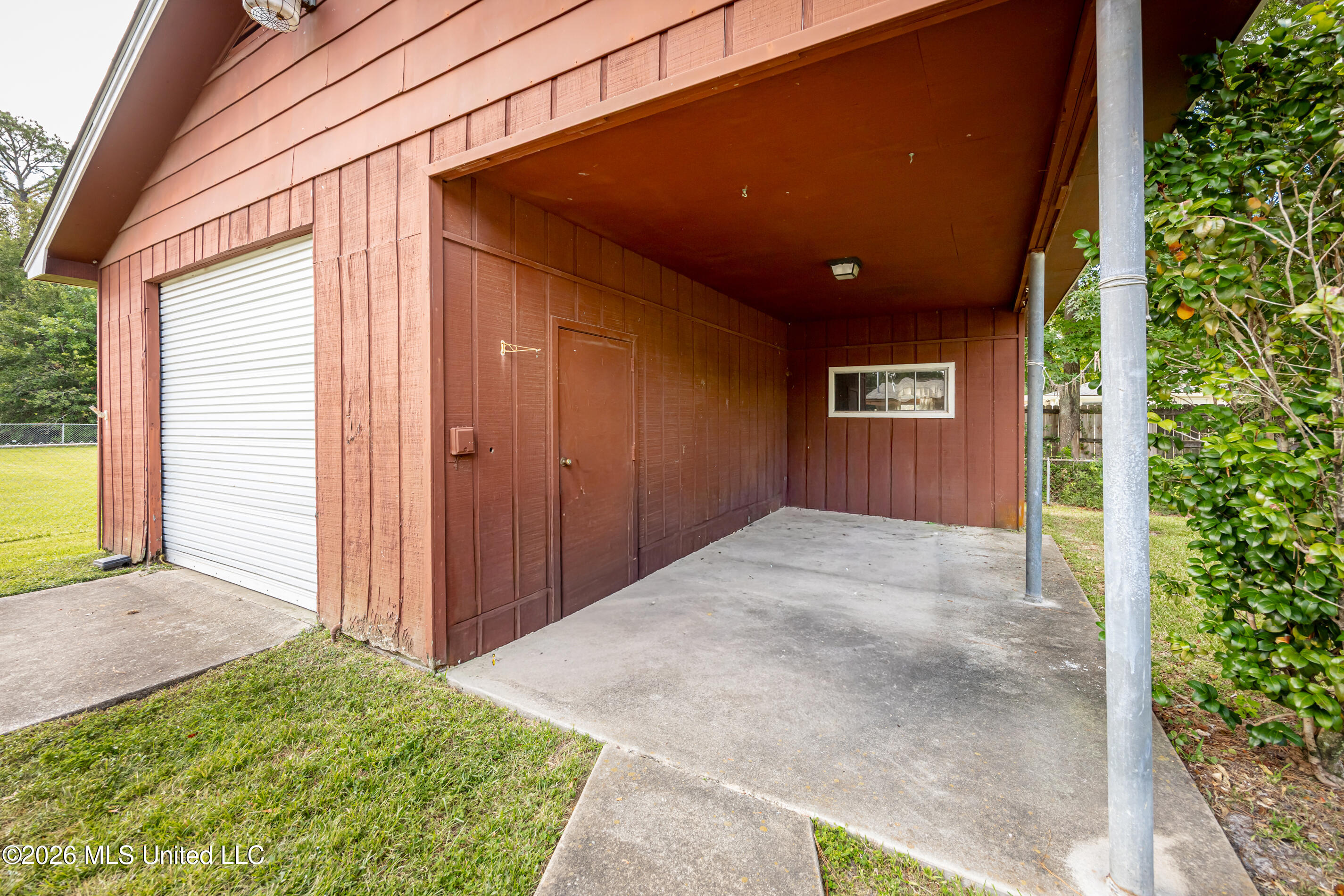 110 Elliott Place Property Photo 46
