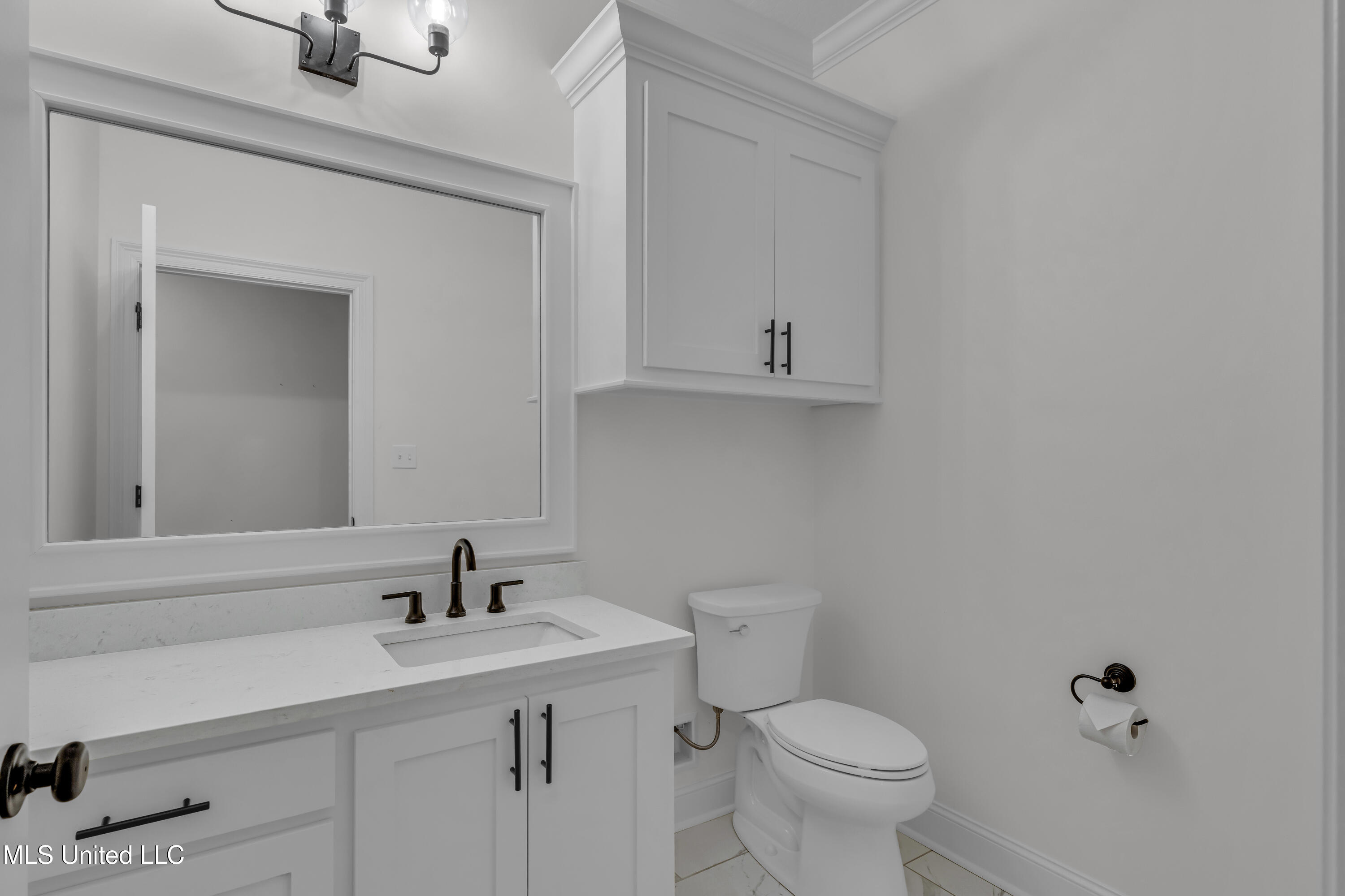 5534 W 4th Street Property Photo 12