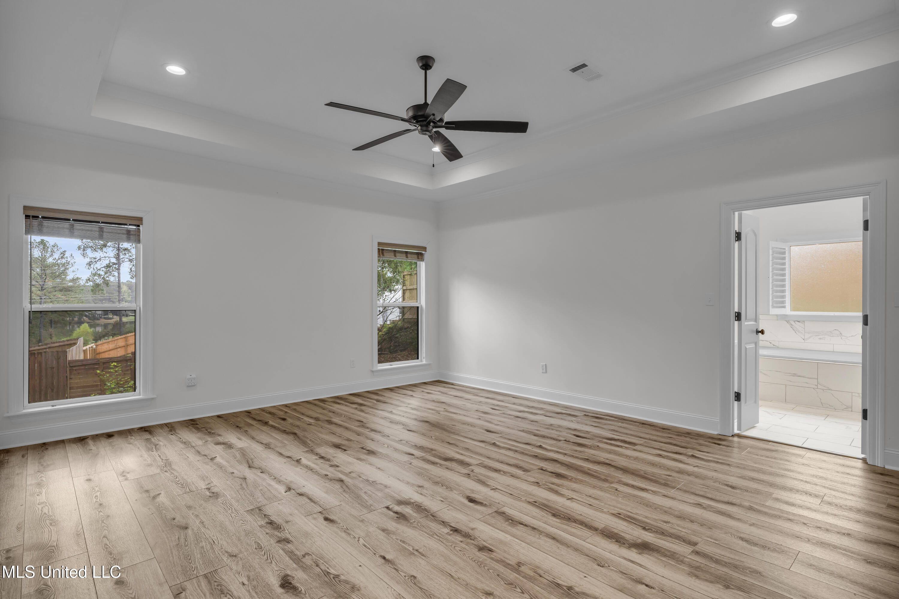 5534 W 4th Street Property Photo 13