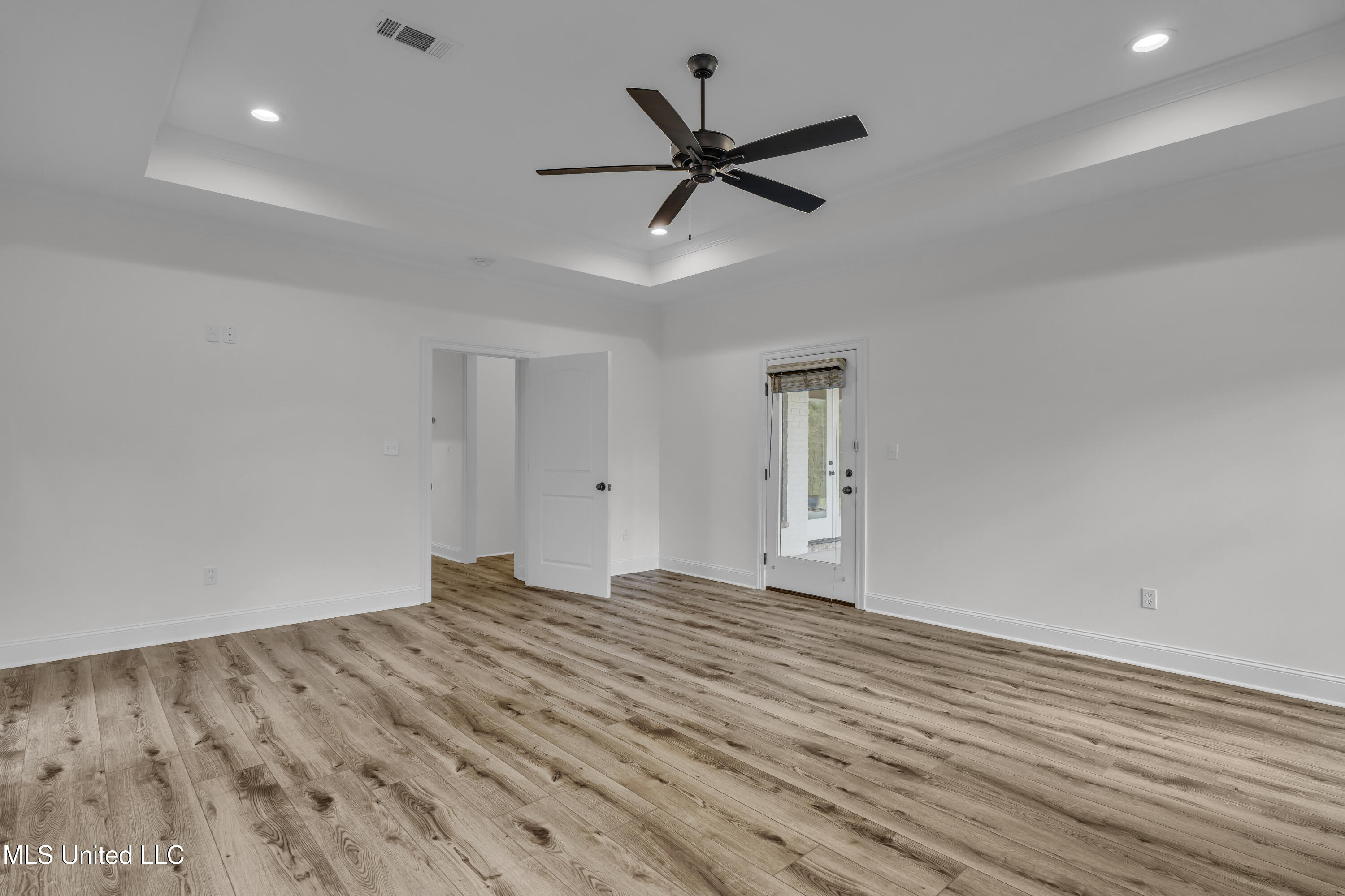 5534 W 4th Street Property Photo 14