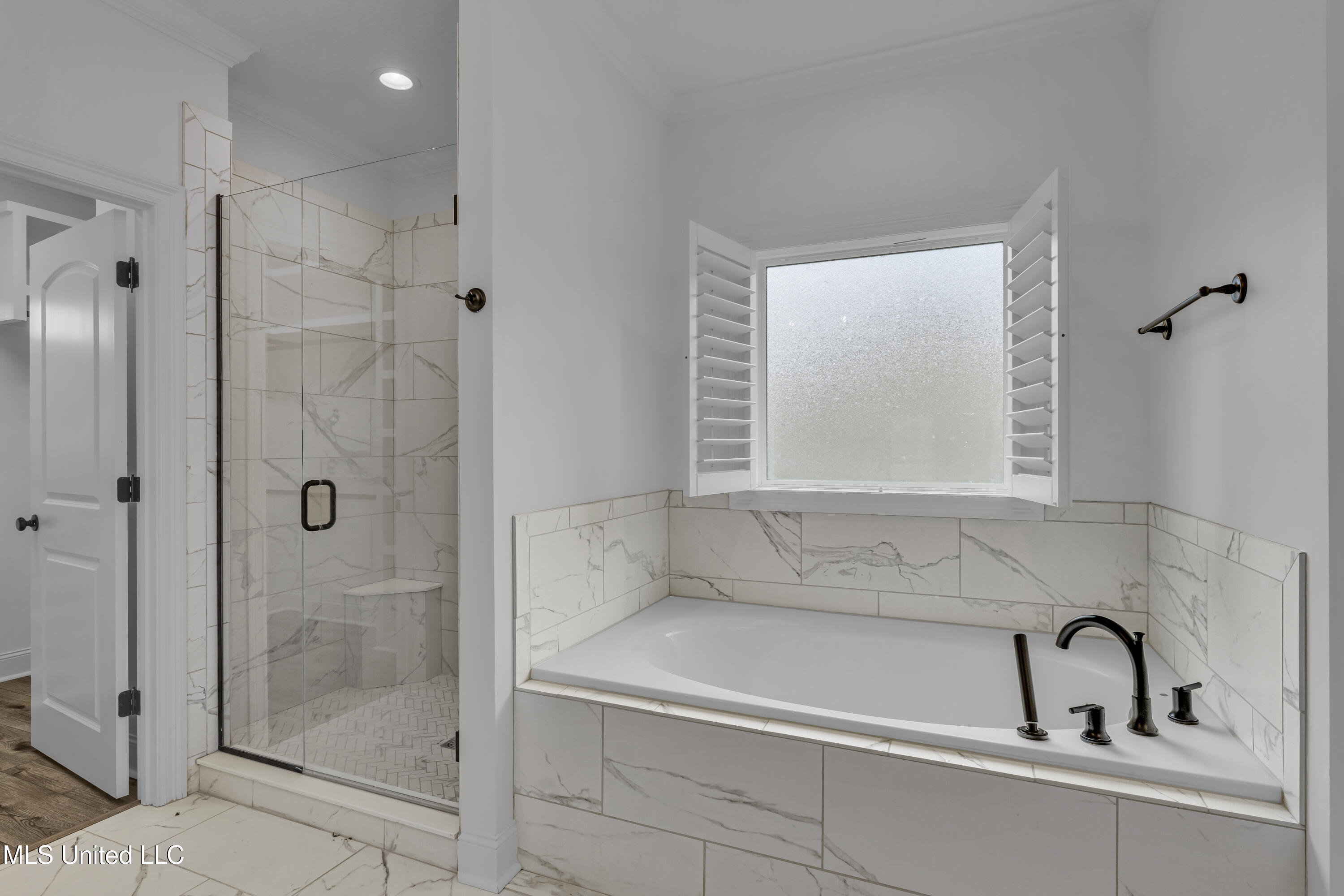 5534 W 4th Street Property Photo 15