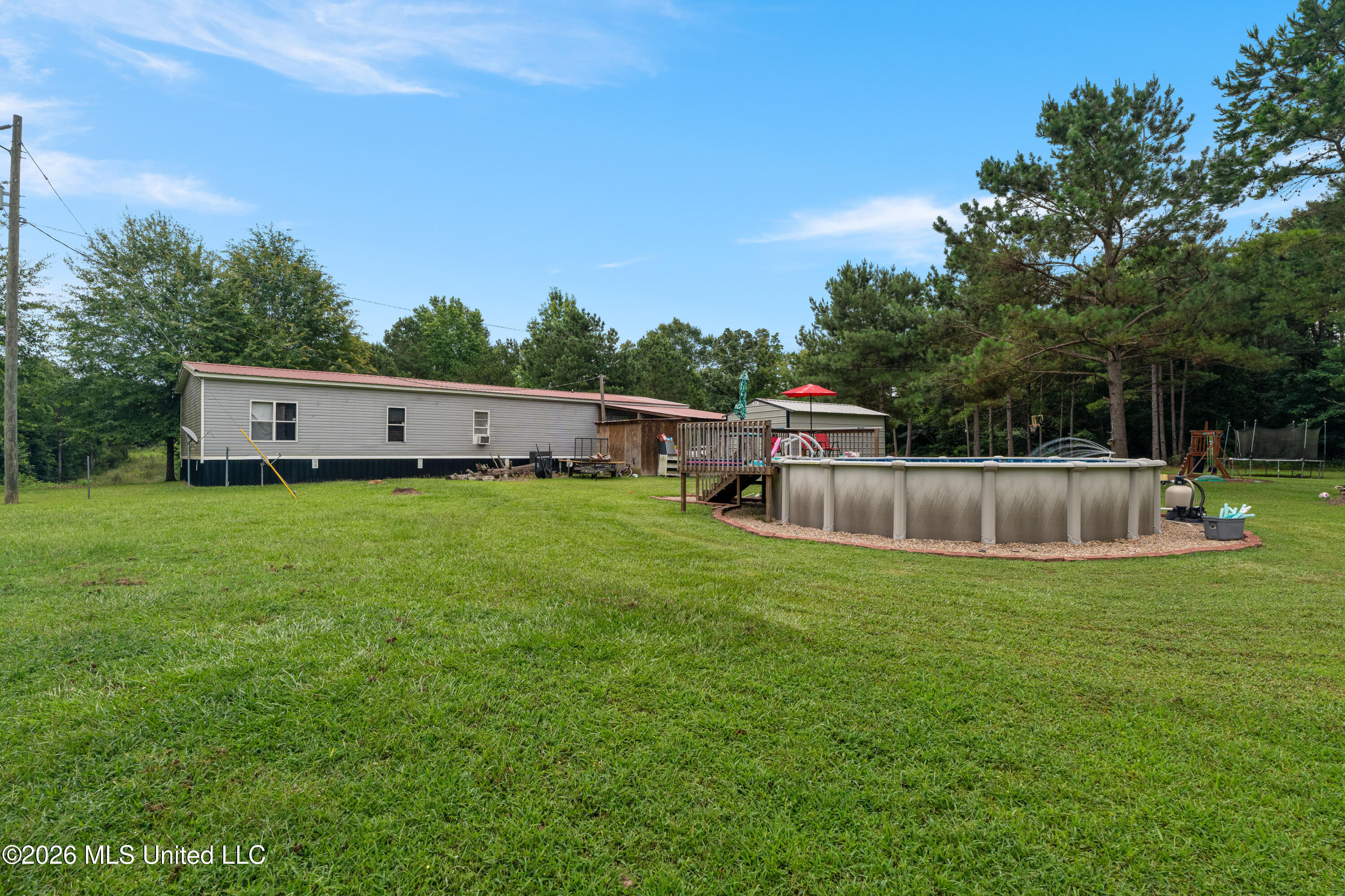 75 Pitts Lane Property Photo 6