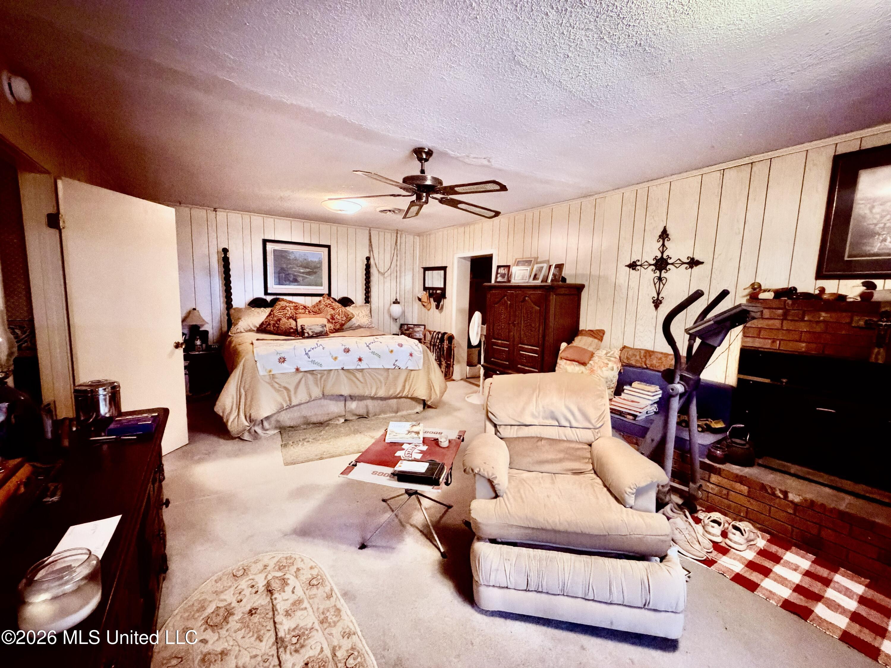 5267 Tank Road Property Photo 35