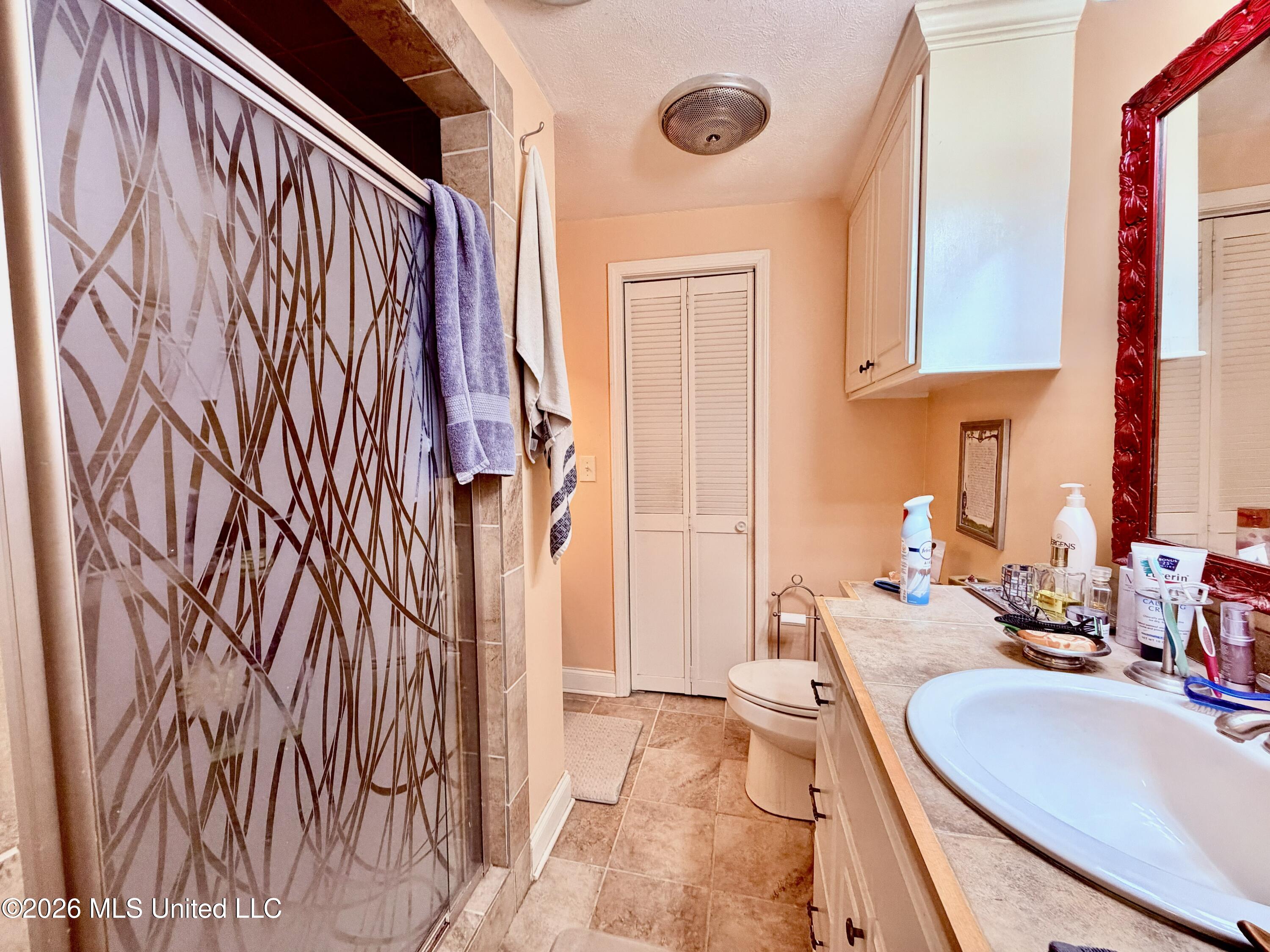 5267 Tank Road Property Photo 37