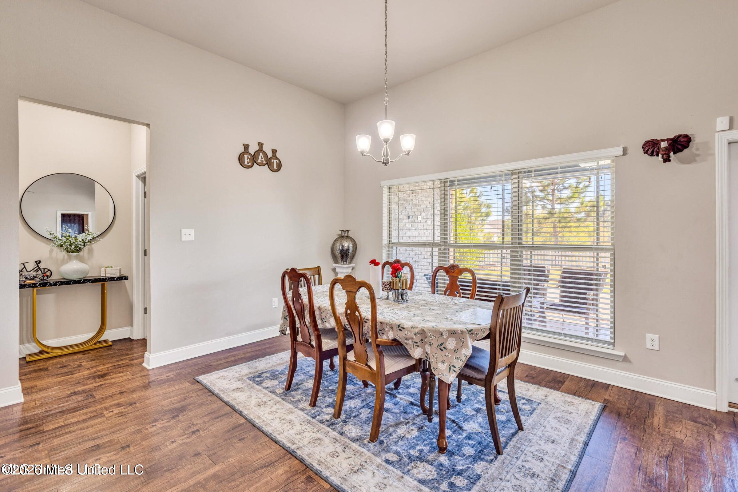 10546 Chapelwood Drive Property Photo 16