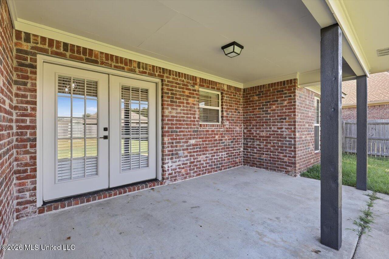 116 Northwind Drive Property Photo 27