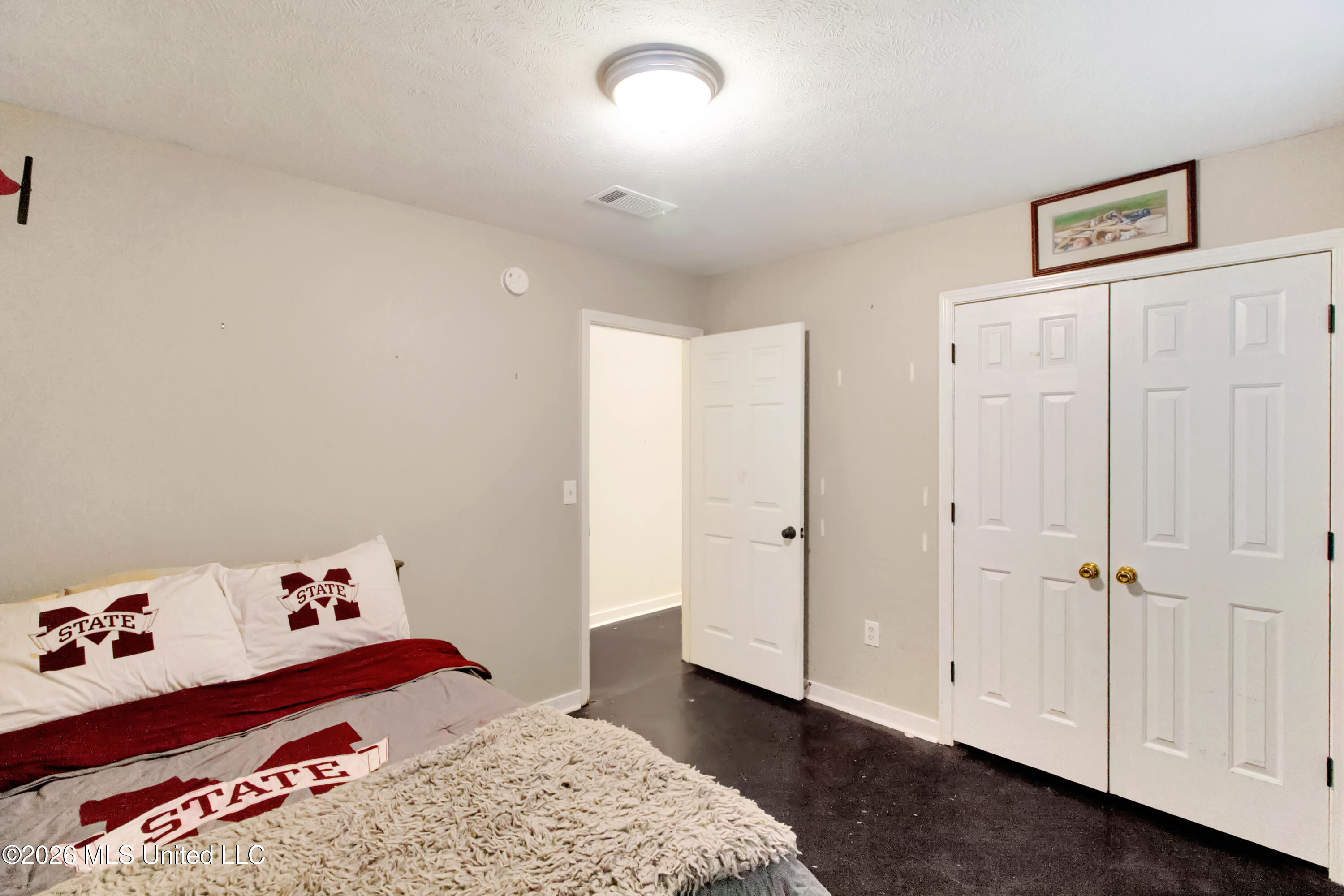 201 Edgewater Branch Drive Property Photo 24