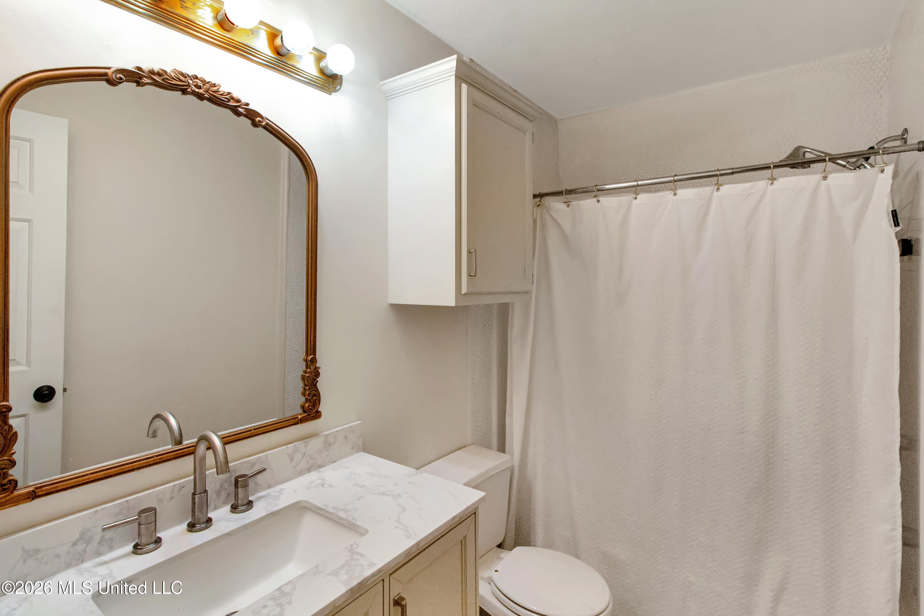 201 Edgewater Branch Drive Property Photo 25
