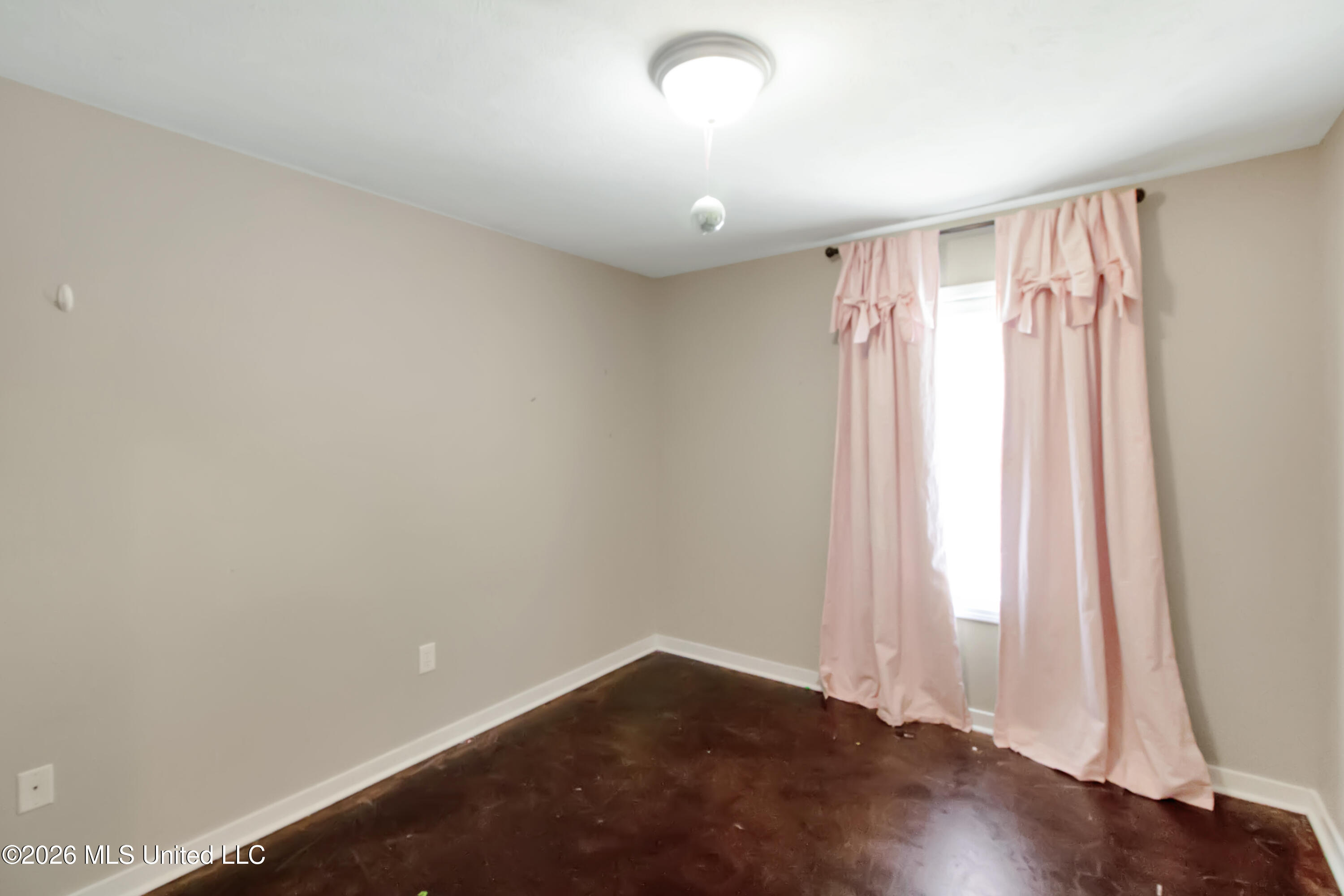 201 Edgewater Branch Drive Property Photo 26
