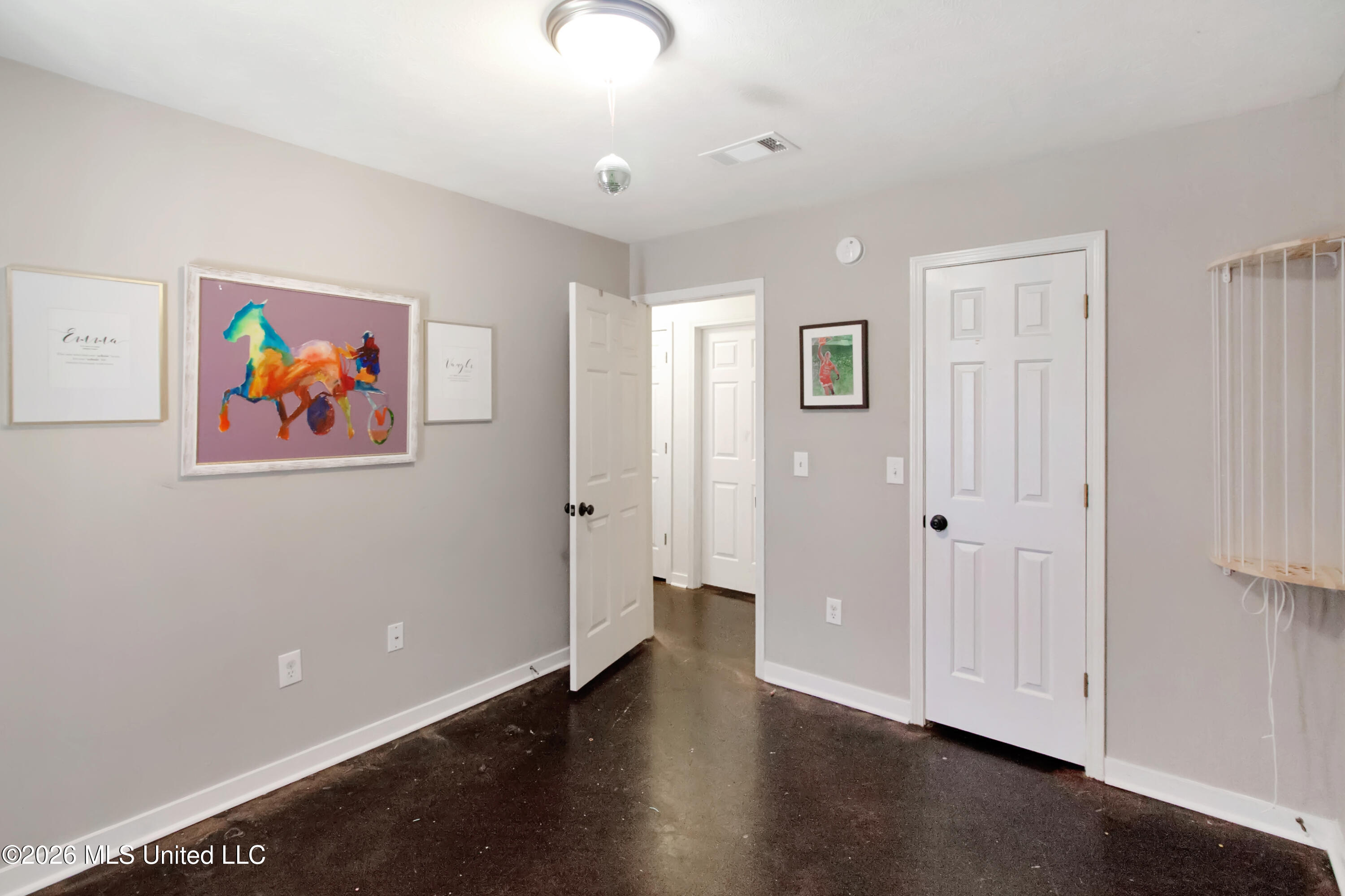 201 Edgewater Branch Drive Property Photo 28