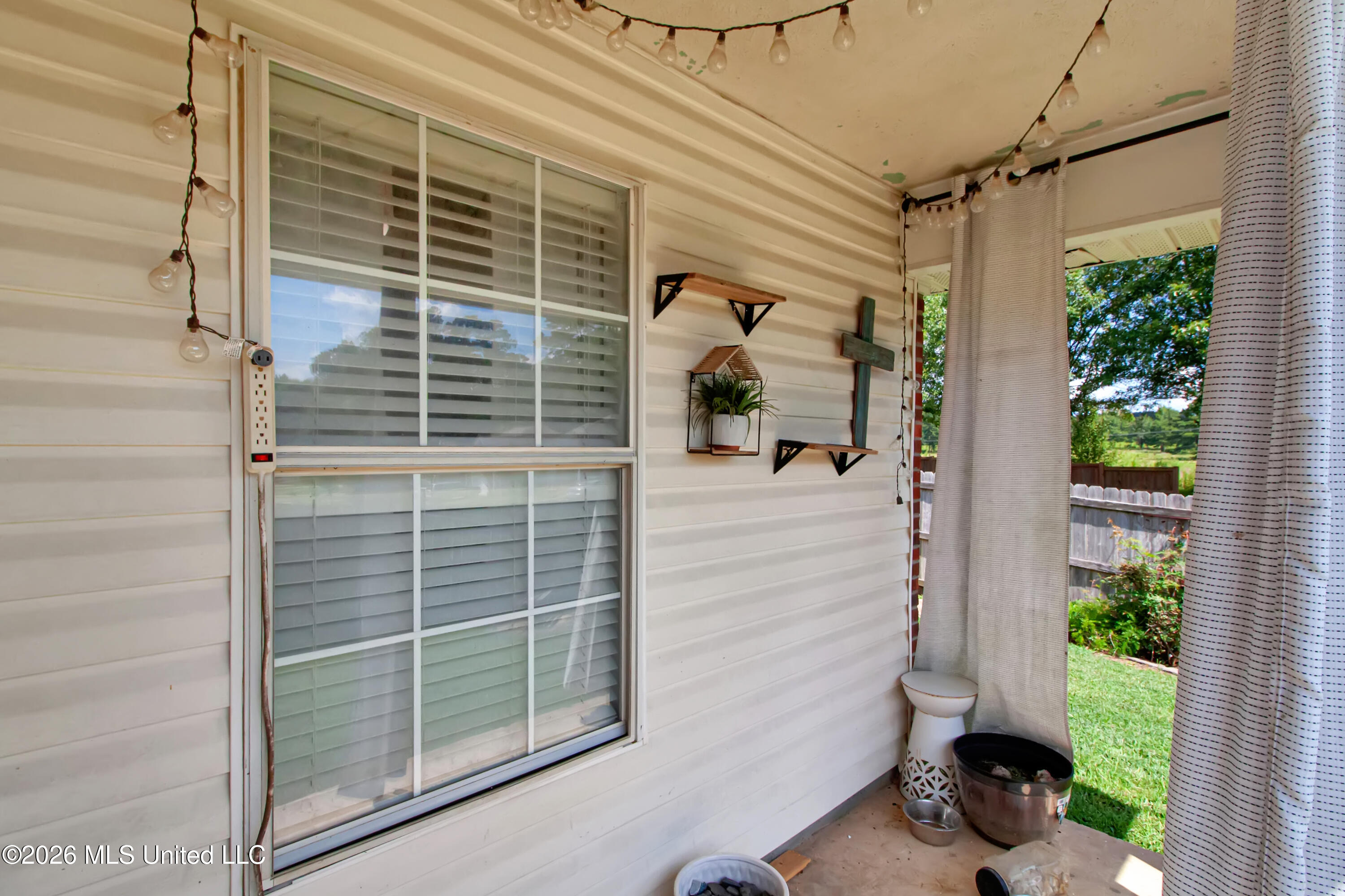 201 Edgewater Branch Drive Property Photo 30