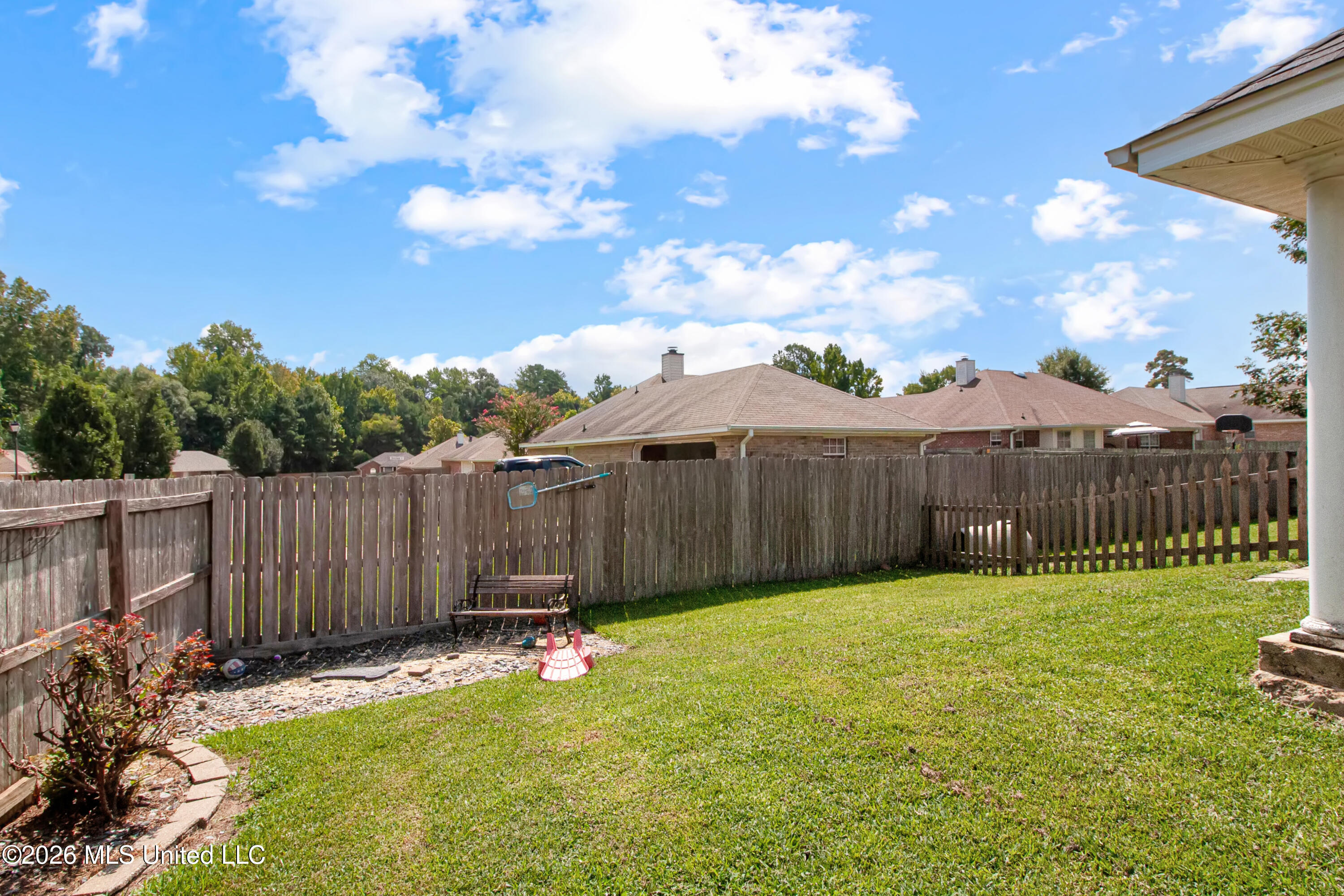 201 Edgewater Branch Drive Property Photo 34