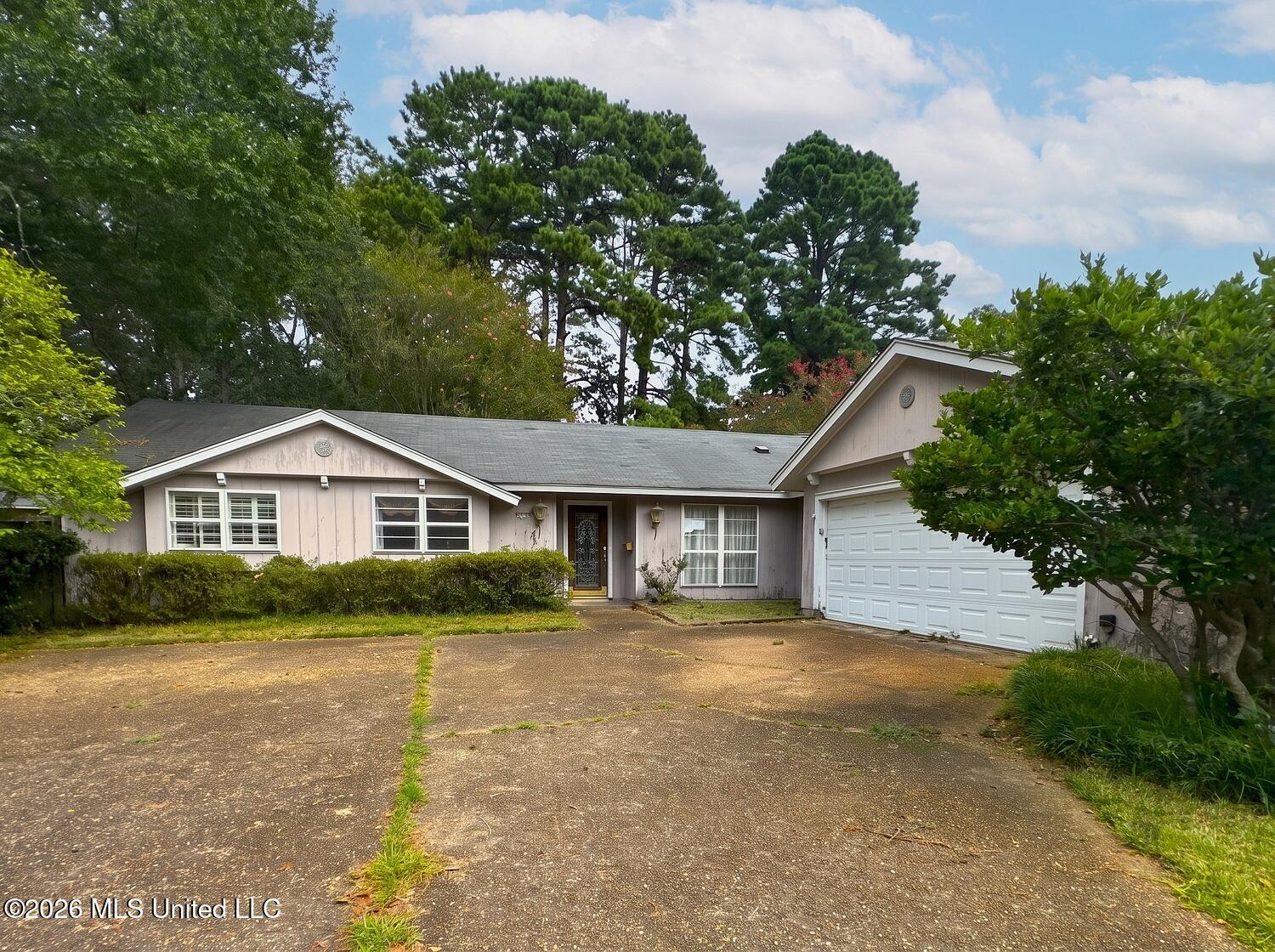 5251 Old Canton Road Property Photo 1
