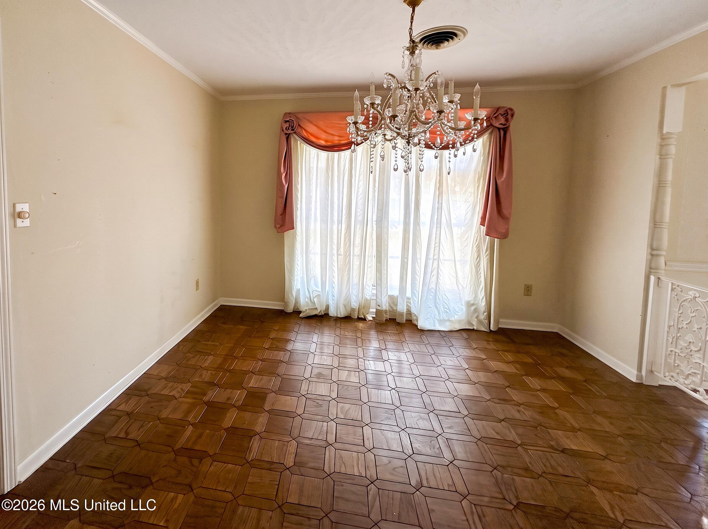 5251 Old Canton Road Property Photo 4