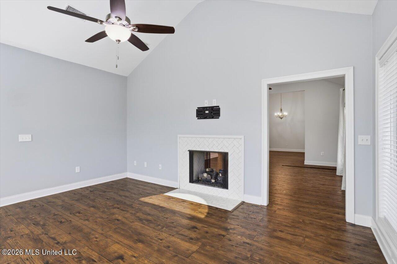 1020 Sweetwater Cove Property Photo 21