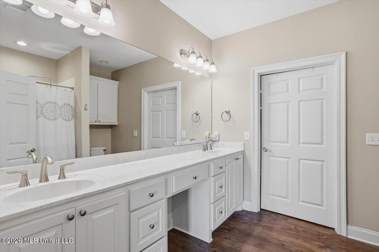 1020 Sweetwater Cove Property Photo 25