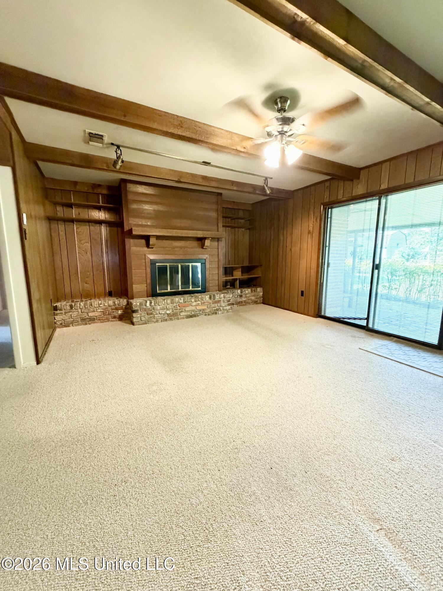 2 Lafayette Place Property Photo 9