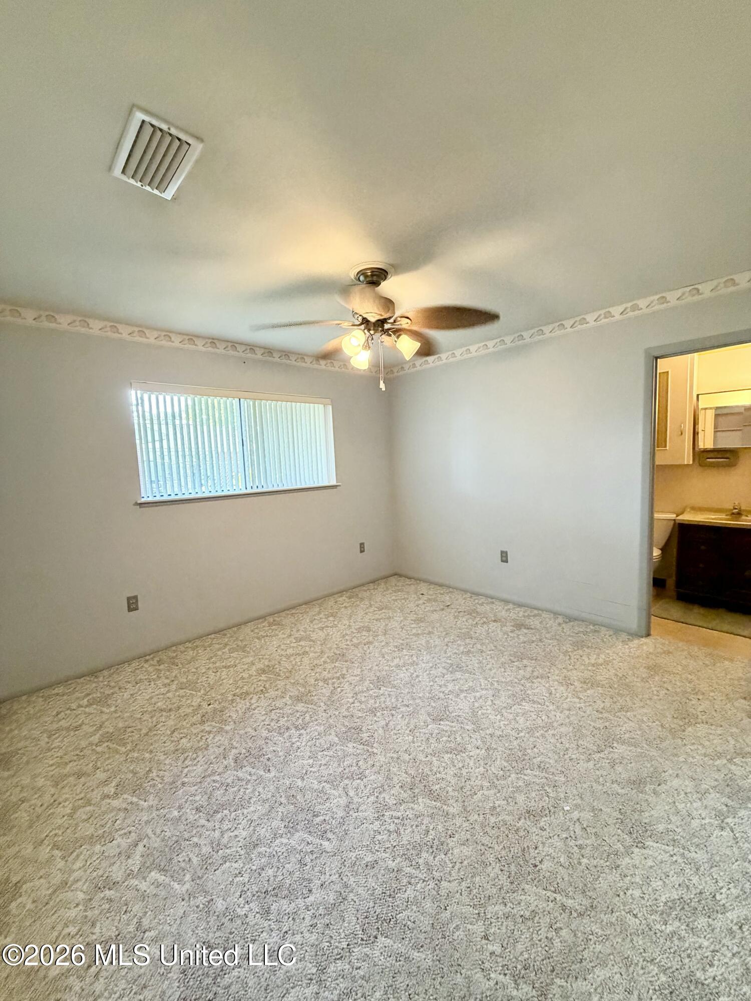 2 Lafayette Place Property Photo 14