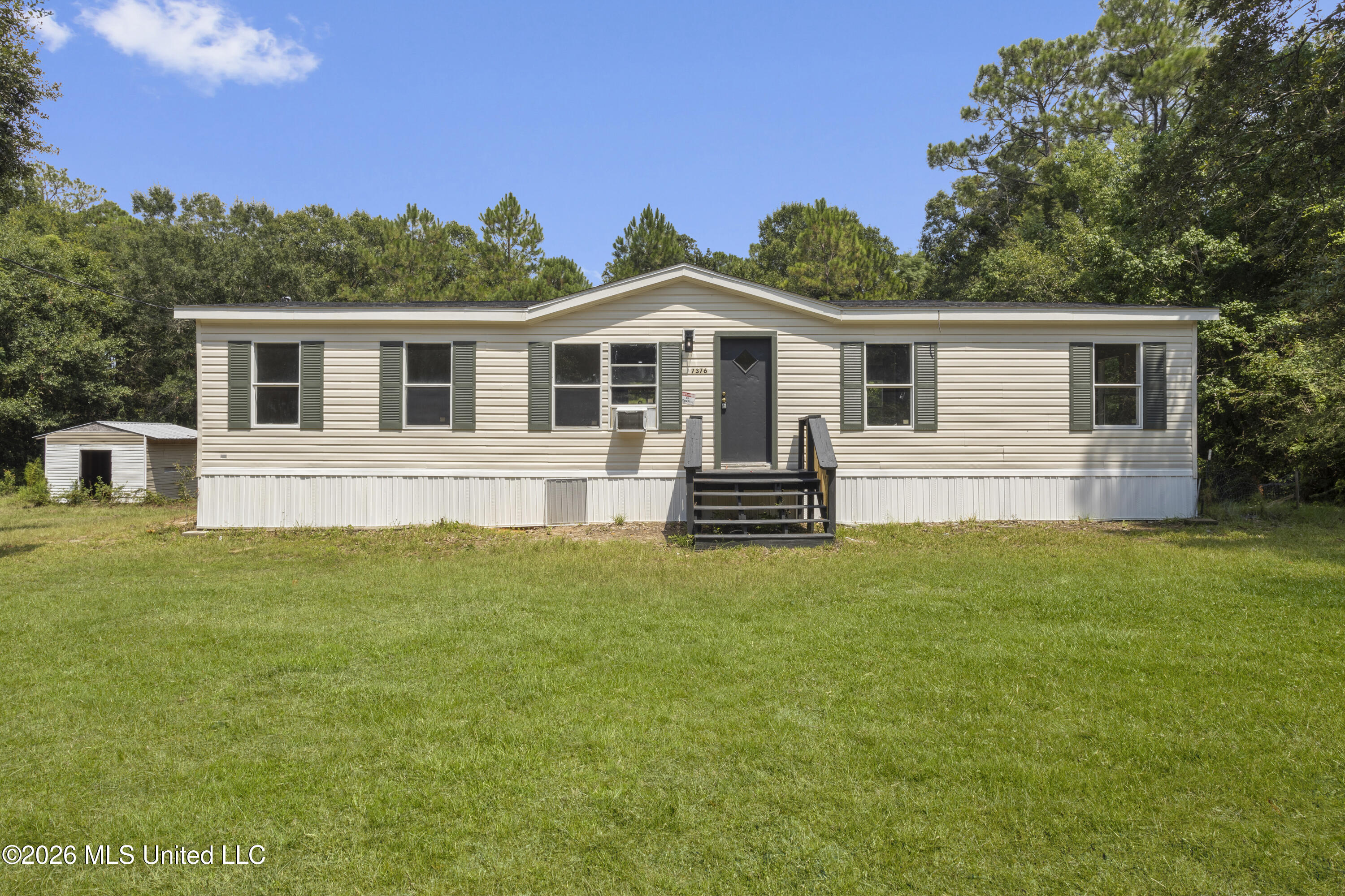 7376 Longridge Road Property Photo 3