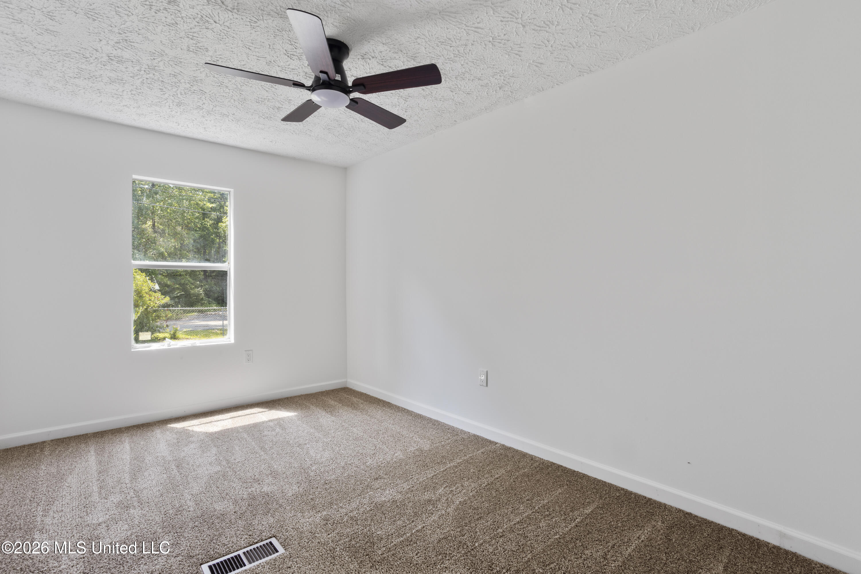 7376 Longridge Road Property Photo 21